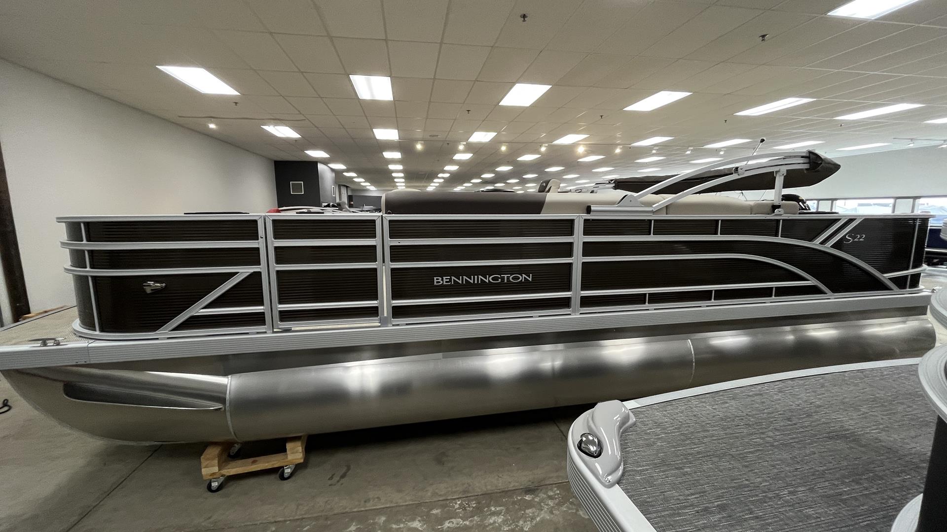 2024 Bennington 22 SF in Ramsey, Minnesota - Photo 5