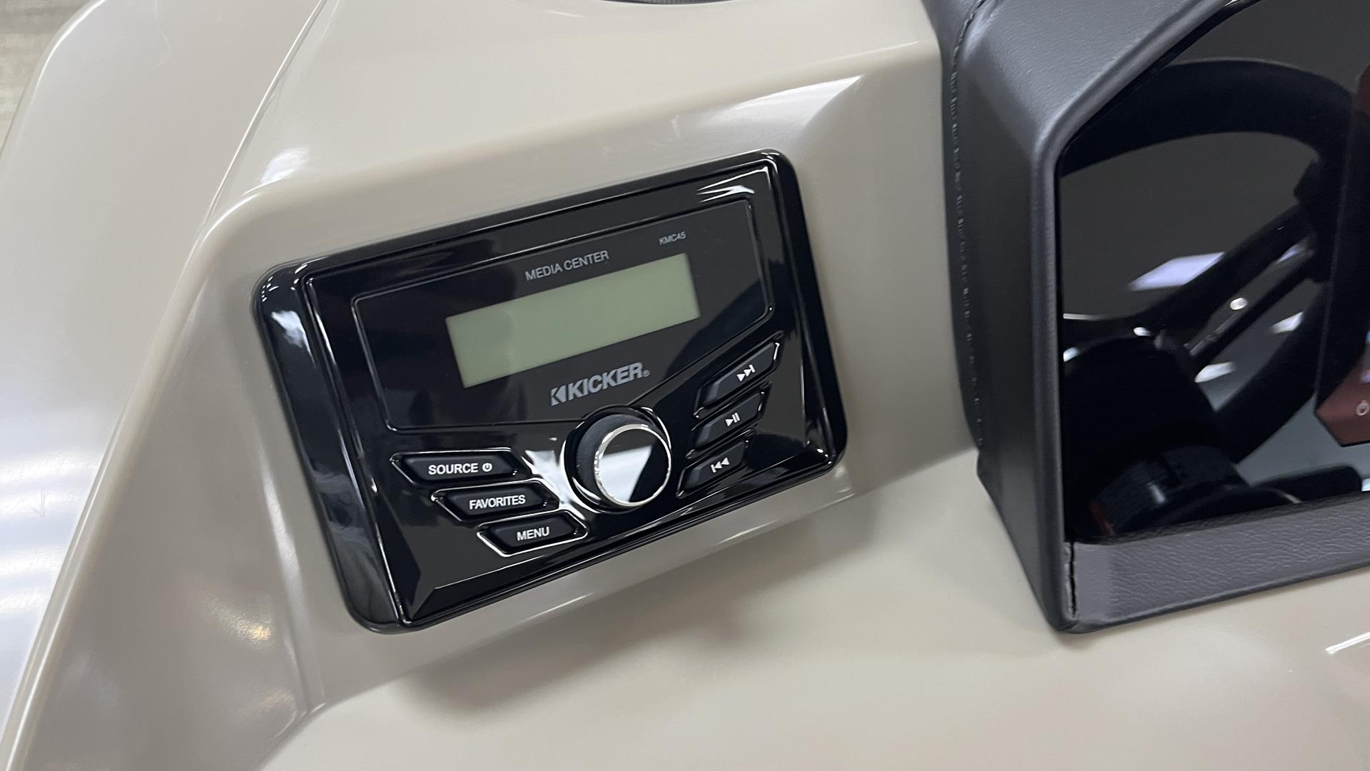 2024 Bennington 22 SF in Ramsey, Minnesota - Photo 19