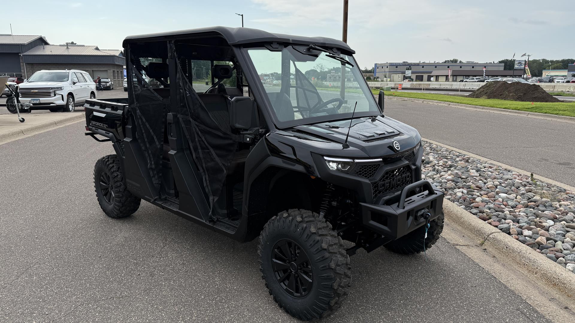 2025 CFMOTO UFORCE U10 XL Pro in Ramsey, Minnesota - Photo 3