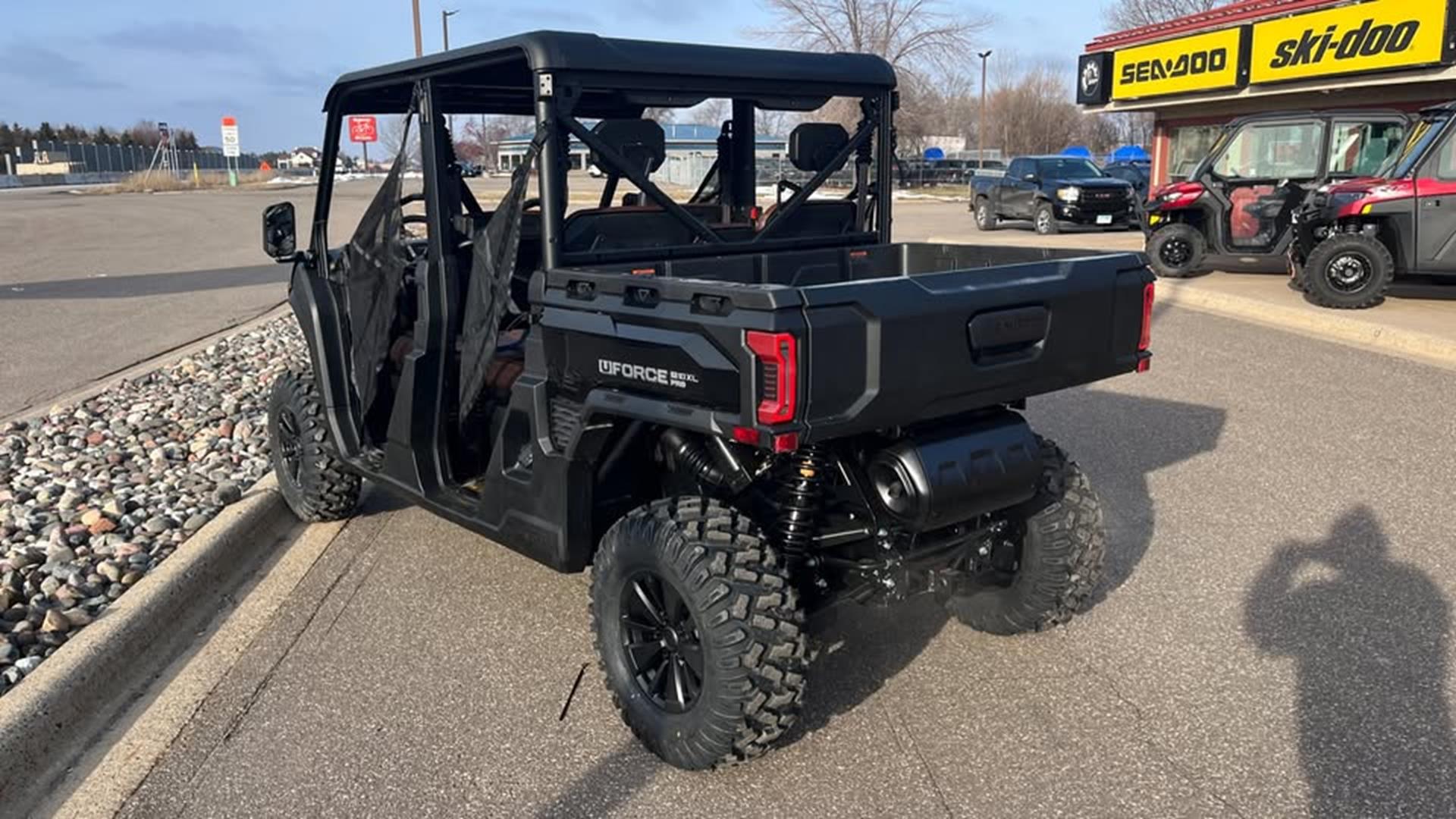2025 CFMOTO UFORCE U10 XL Pro in Ramsey, Minnesota - Photo 6