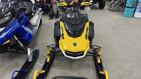 2025 Ski-Doo MXZ NEO+ 600 EFI ES RipSaw 1.25 in Ramsey, Minnesota - Photo 2