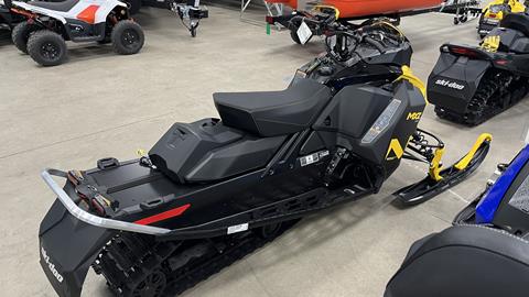 2025 Ski-Doo MXZ NEO+ 600 EFI ES RipSaw 1.25 in Ramsey, Minnesota - Photo 4