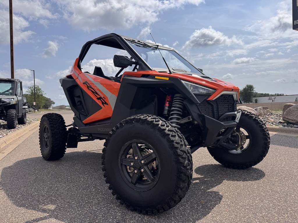 2023 Polaris RZR photo 3