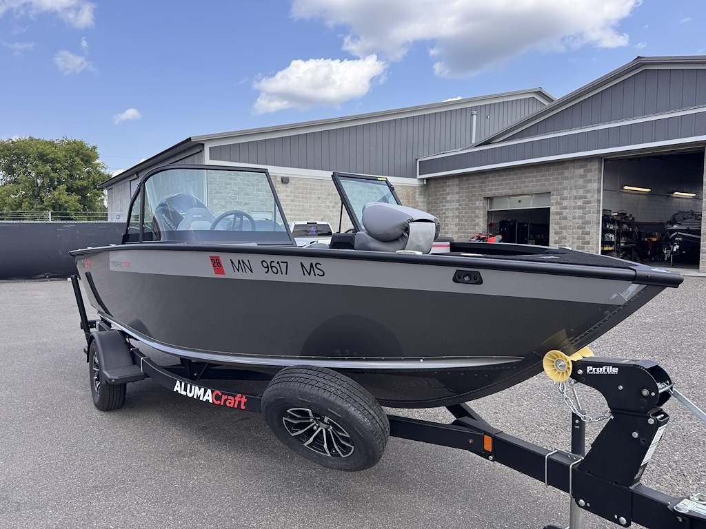 2025 Alumacraft Trophy
