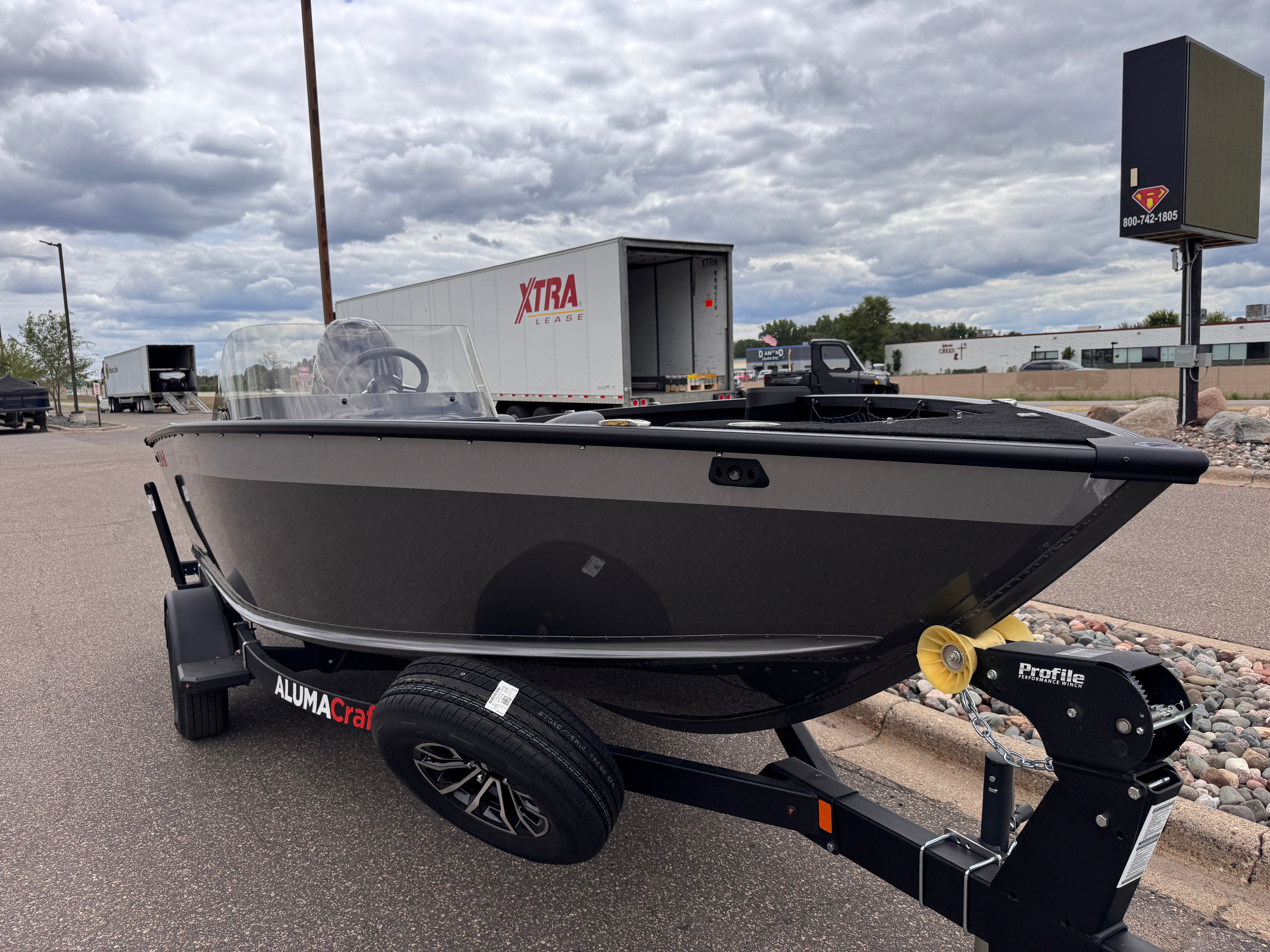 2026 Alumacraft Competitor photo 3