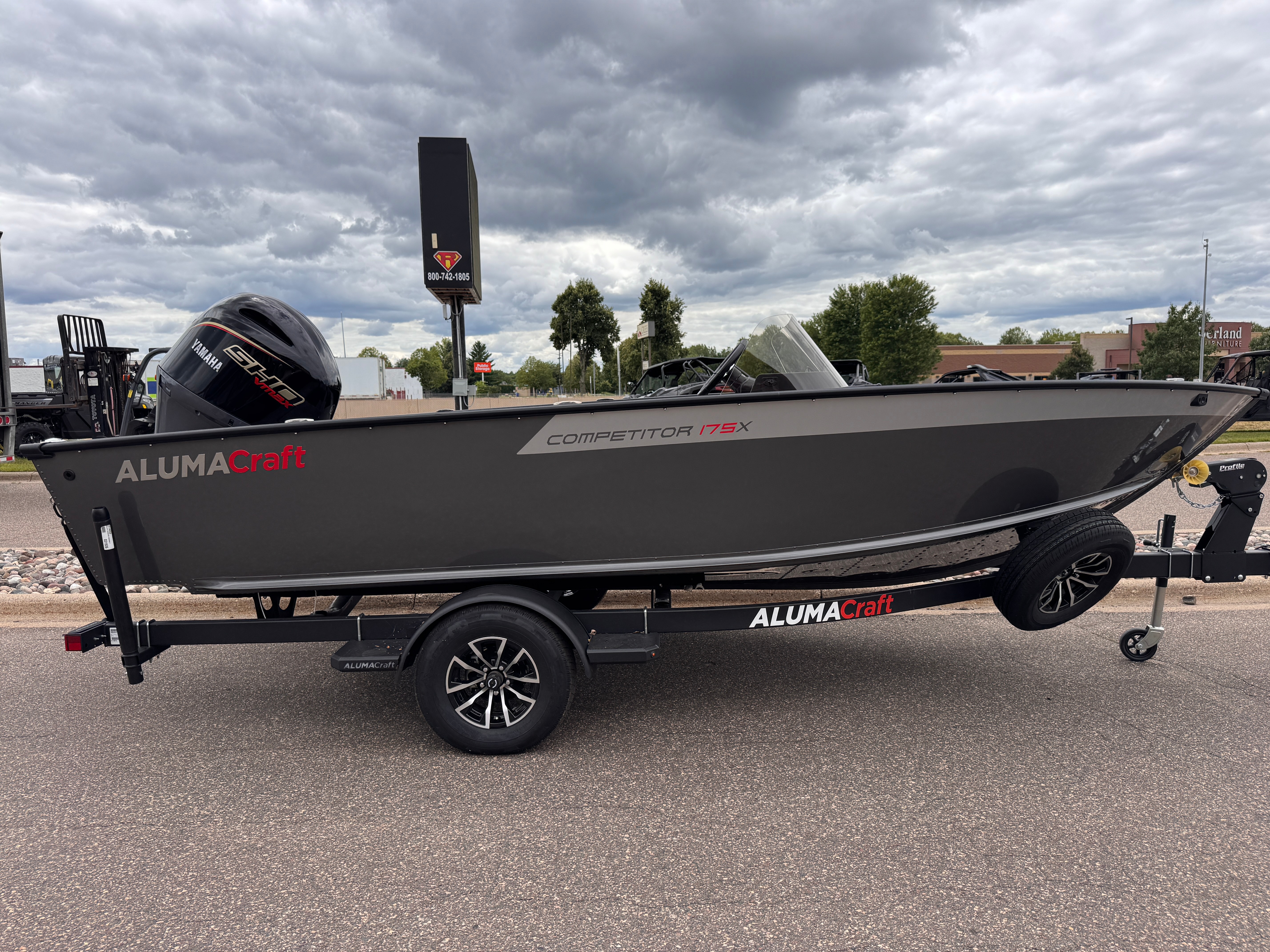2026 Alumacraft Competitor photo 4