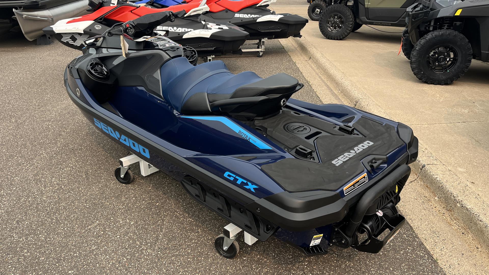 2025 Sea-Doo GTX 170 + Tech Package, audio, iDF, iBR in Ramsey, Minnesota - Photo 8