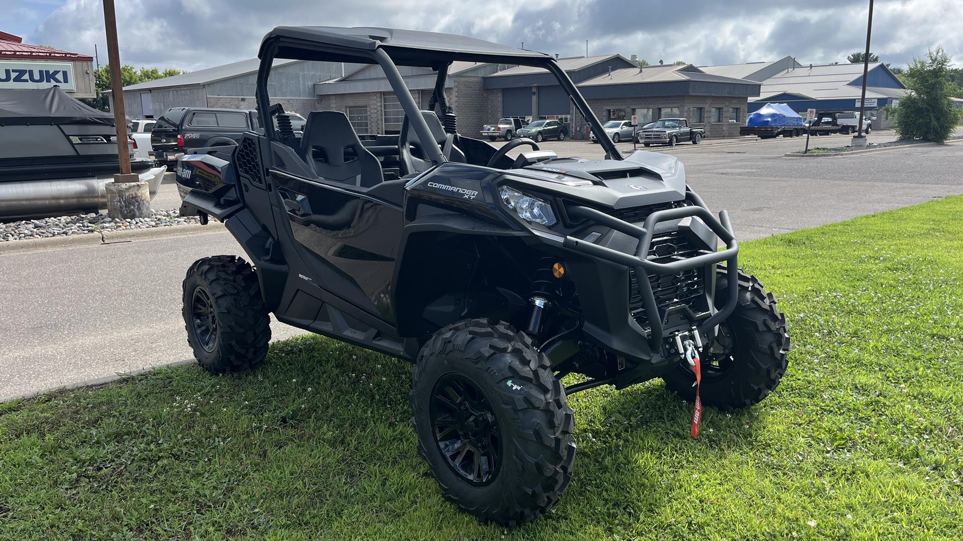 2025 Can-Am Commander XT 1000R in Ramsey, Minnesota - Photo 3