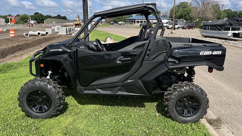 2025 Can-Am Commander XT 1000R in Ramsey, Minnesota - Photo 8