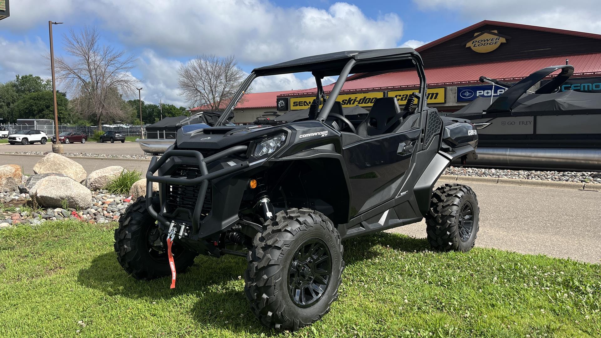 2025 Can-Am Commander XT 1000R in Ramsey, Minnesota - Photo 1