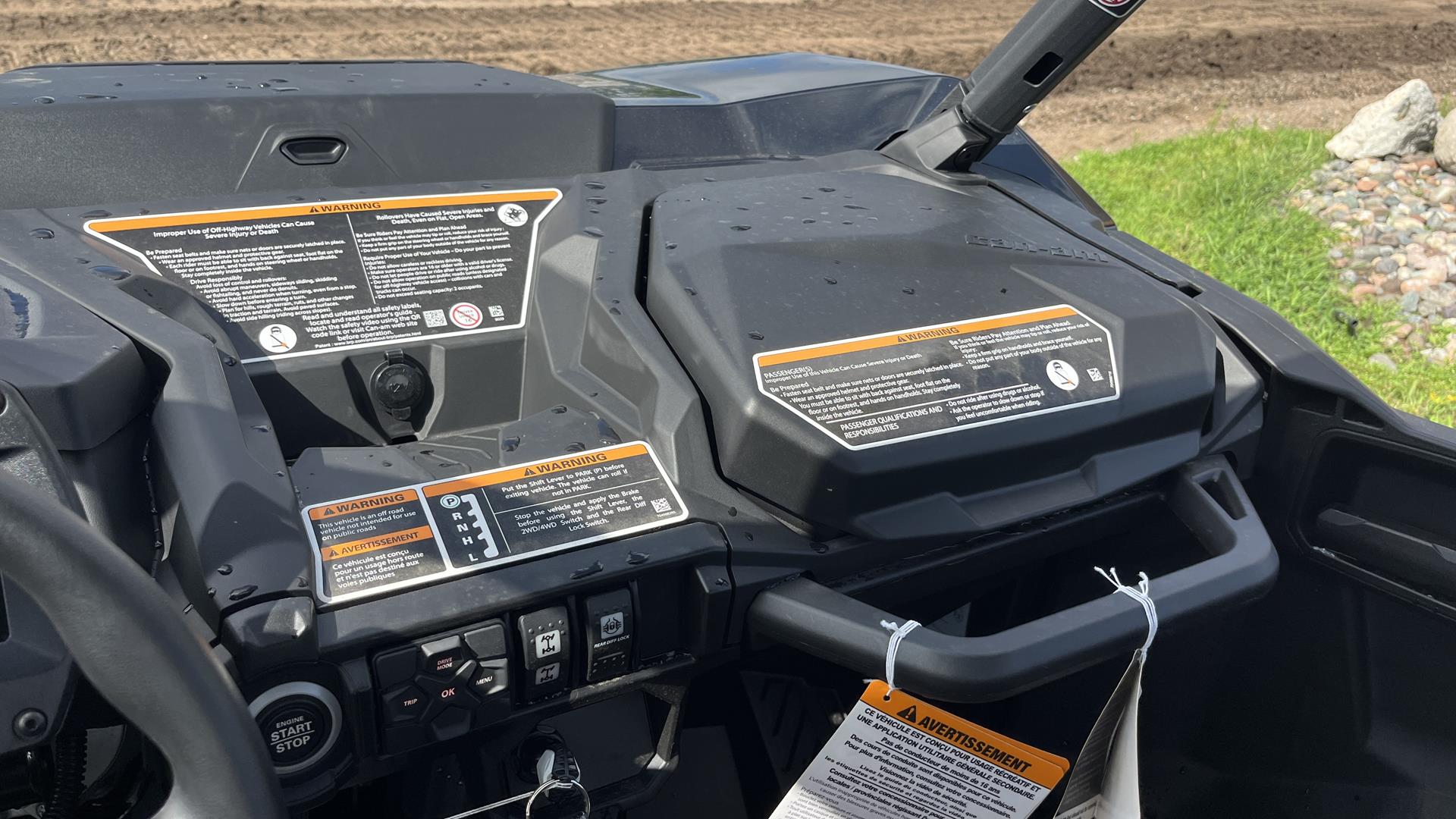 2025 Can-Am Commander XT 1000R in Ramsey, Minnesota - Photo 14