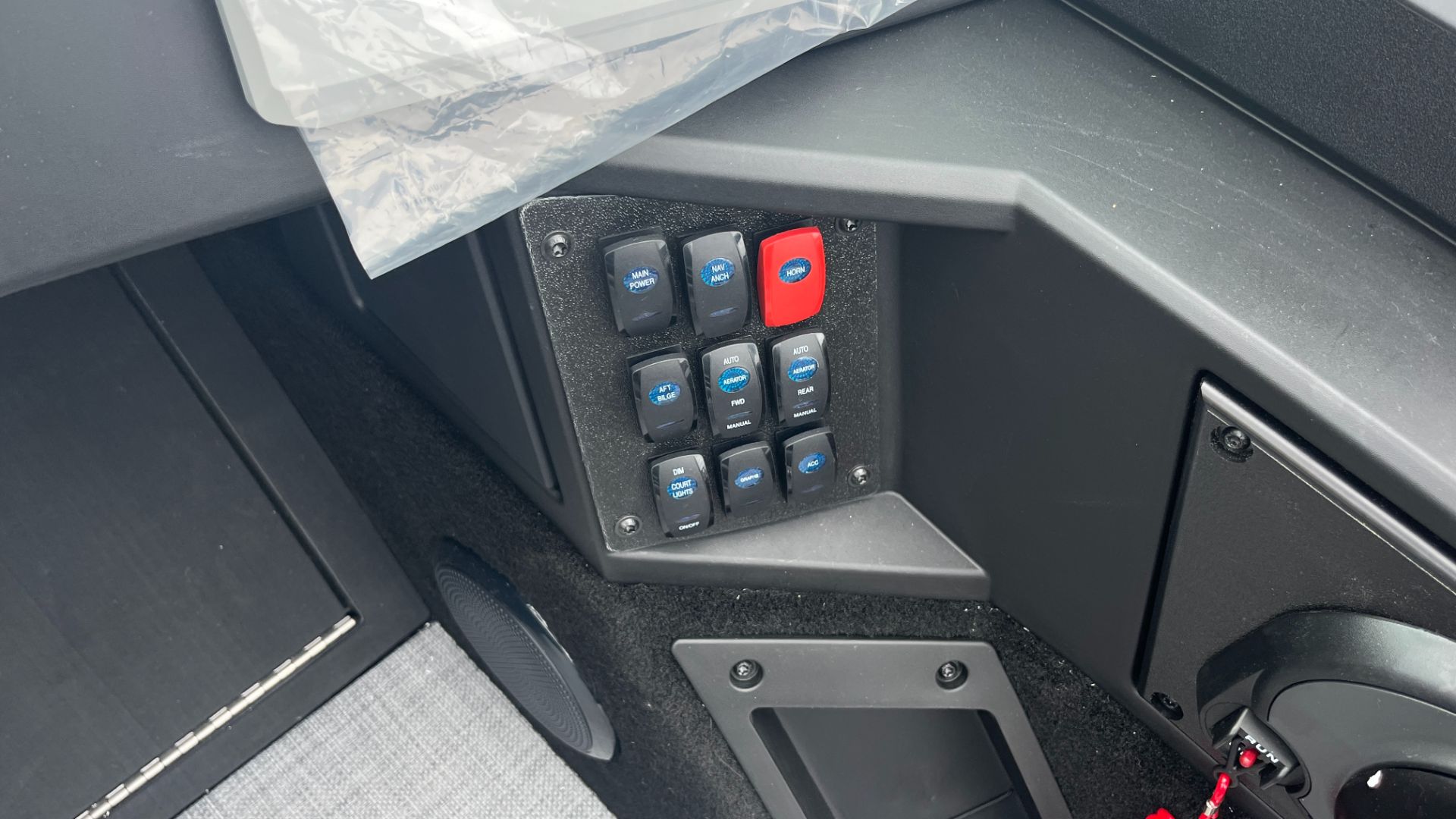 2025 Alumacraft Competitor 175X Sport in Ramsey, Minnesota - Photo 15