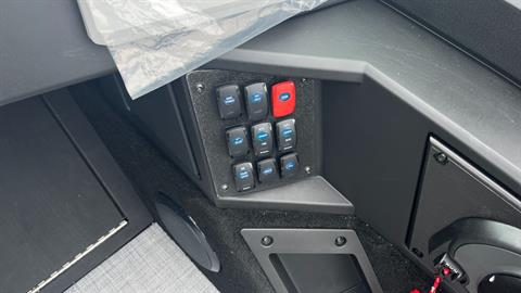 2025 Alumacraft Competitor 175X Sport in Ramsey, Minnesota - Photo 15