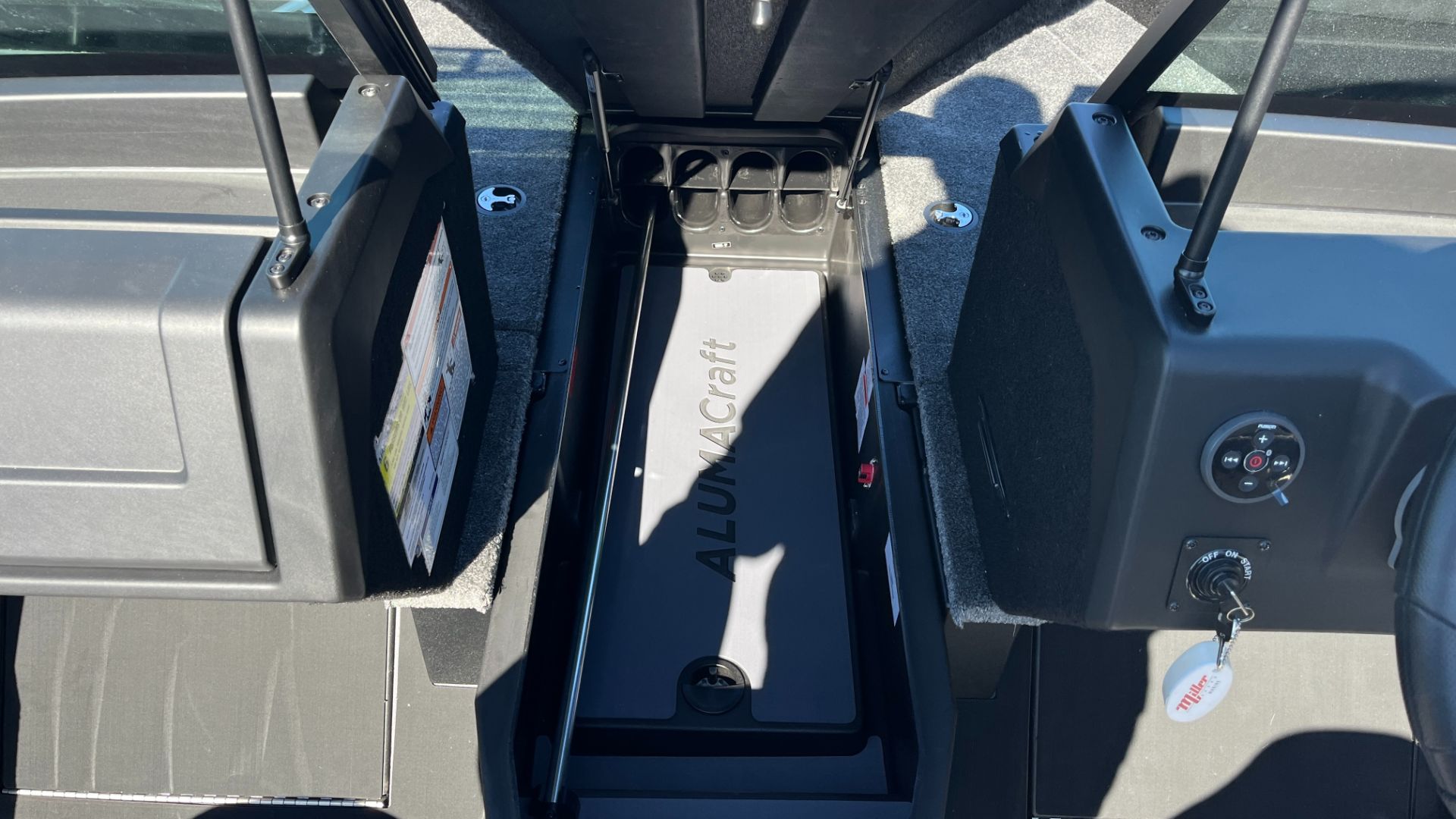 2025 Alumacraft Competitor 175X Sport in Ramsey, Minnesota - Photo 11