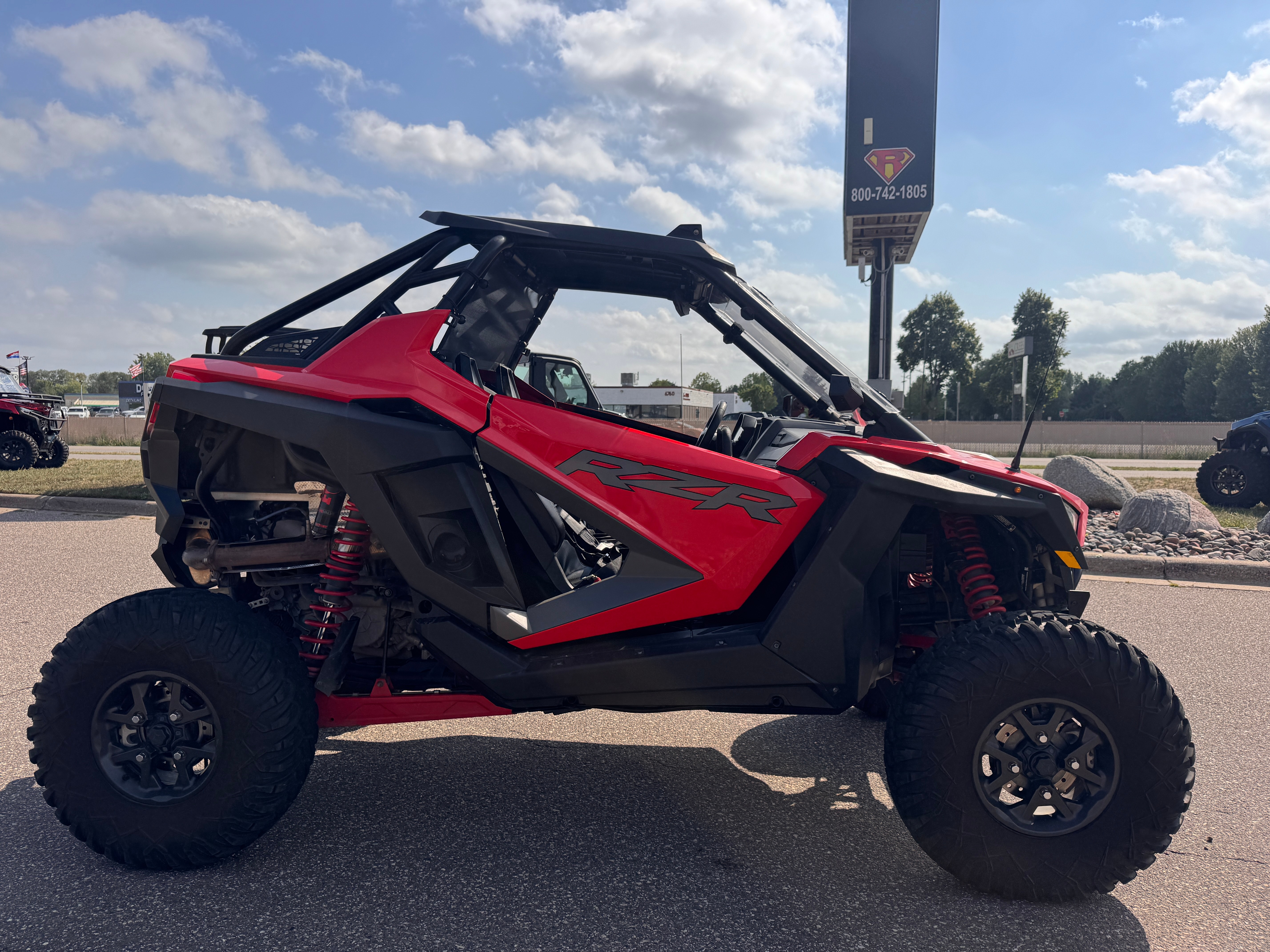 2020 Polaris RZR photo 7