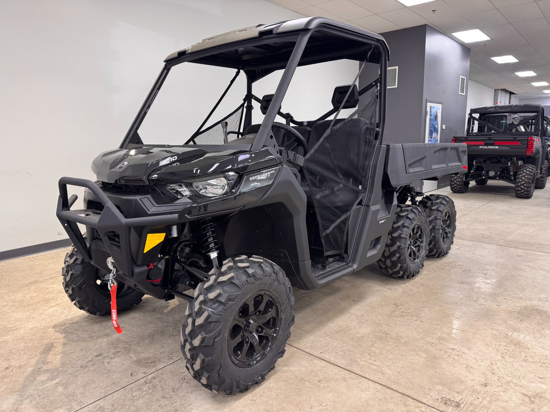 2026 Defender 6x6 XT