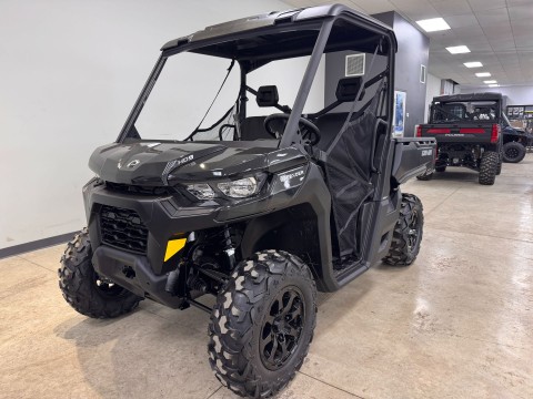 2026 Can-Am Defender DPS HD9