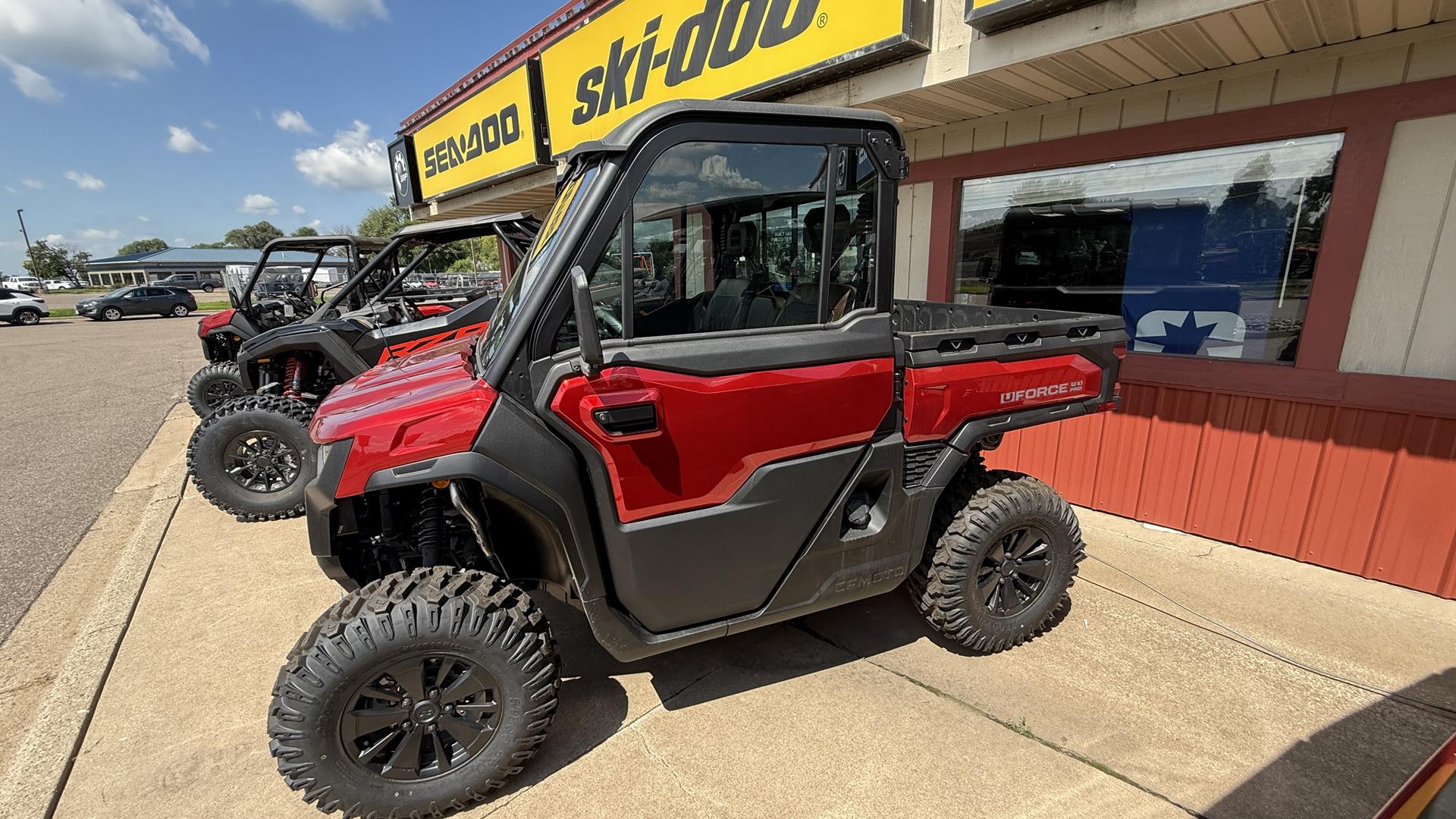 2025 CFMOTO UFORCE U10 Pro in Ramsey, Minnesota - Photo 3