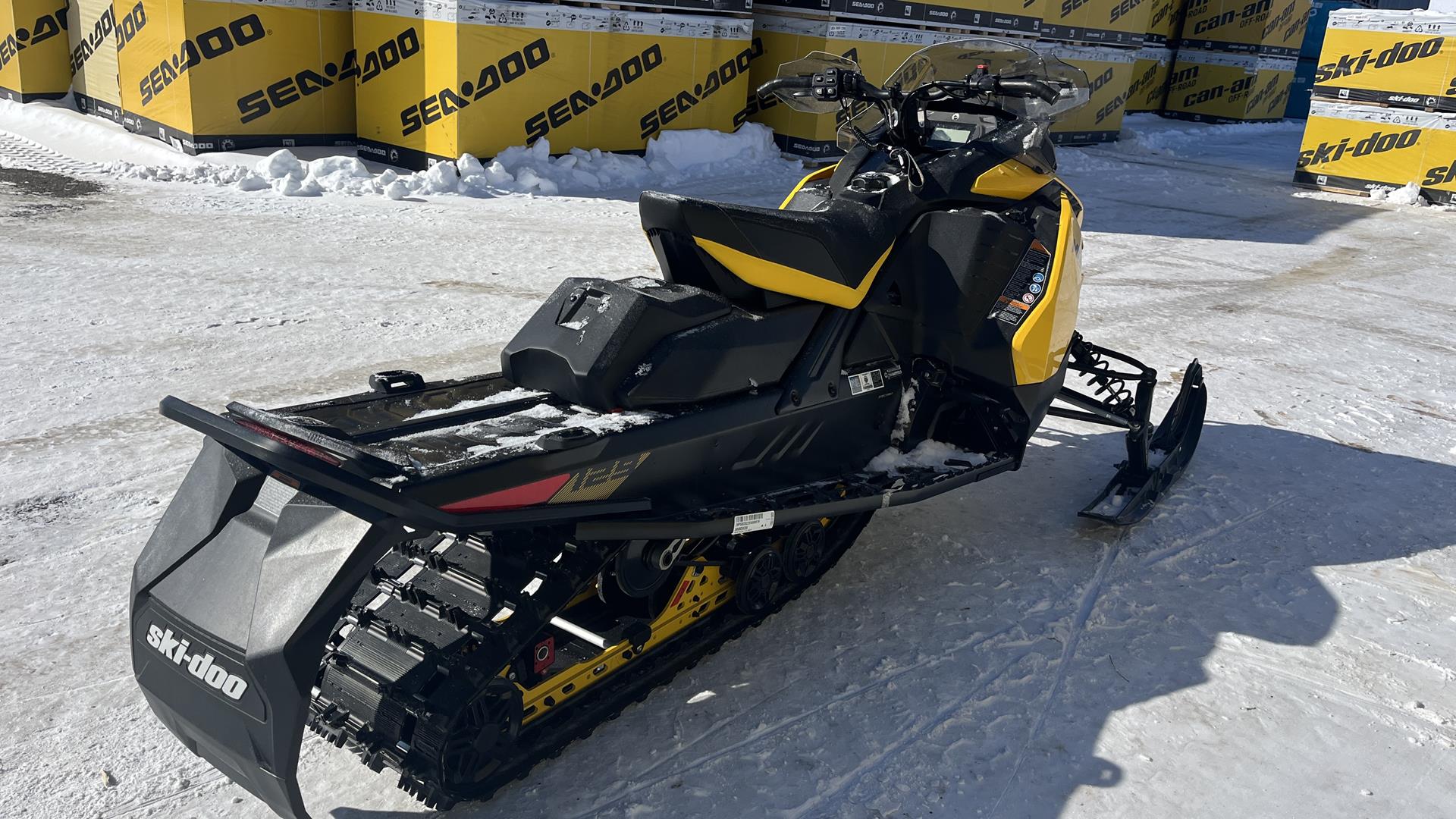 2026 Ski-Doo MXZ Sport 137 600 EFI ES RipSaw 1.25 in Ramsey, Minnesota - Photo 5