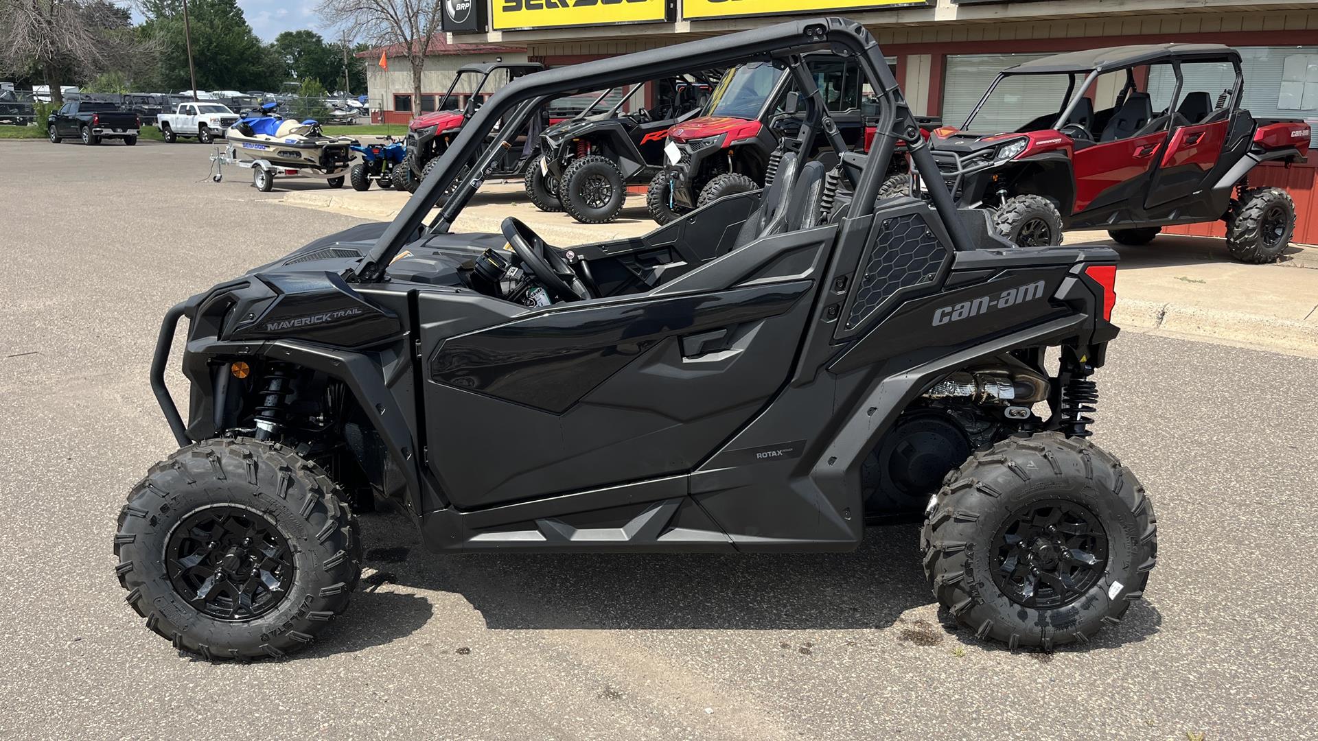 2025 Can-Am Maverick Trail DPS 1000R in Ramsey, Minnesota - Photo 8