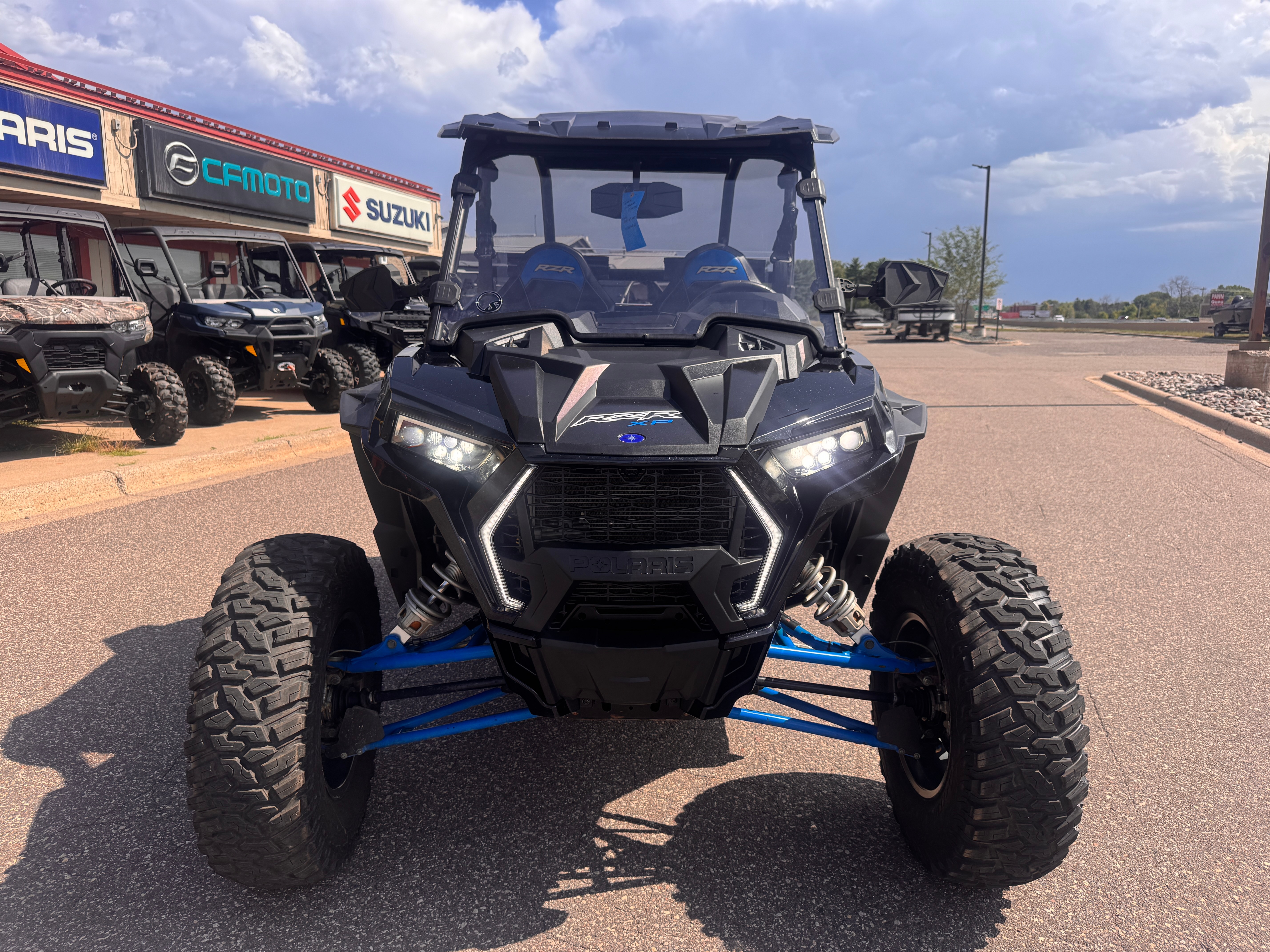 2022 Polaris RZR photo 3