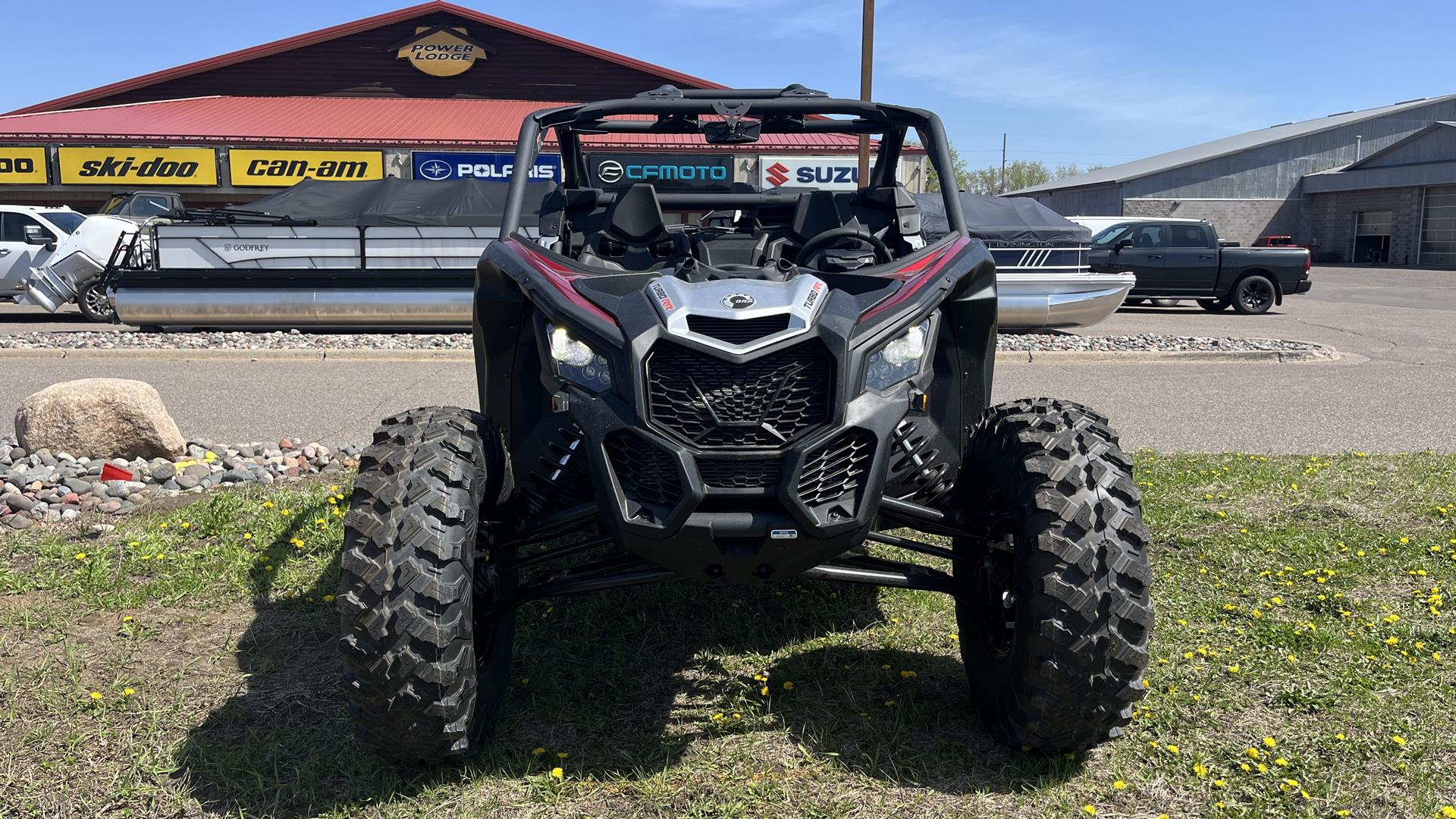 2025 Can-Am Maverick X3 DS Turbo RR in Ramsey, Minnesota - Photo 2