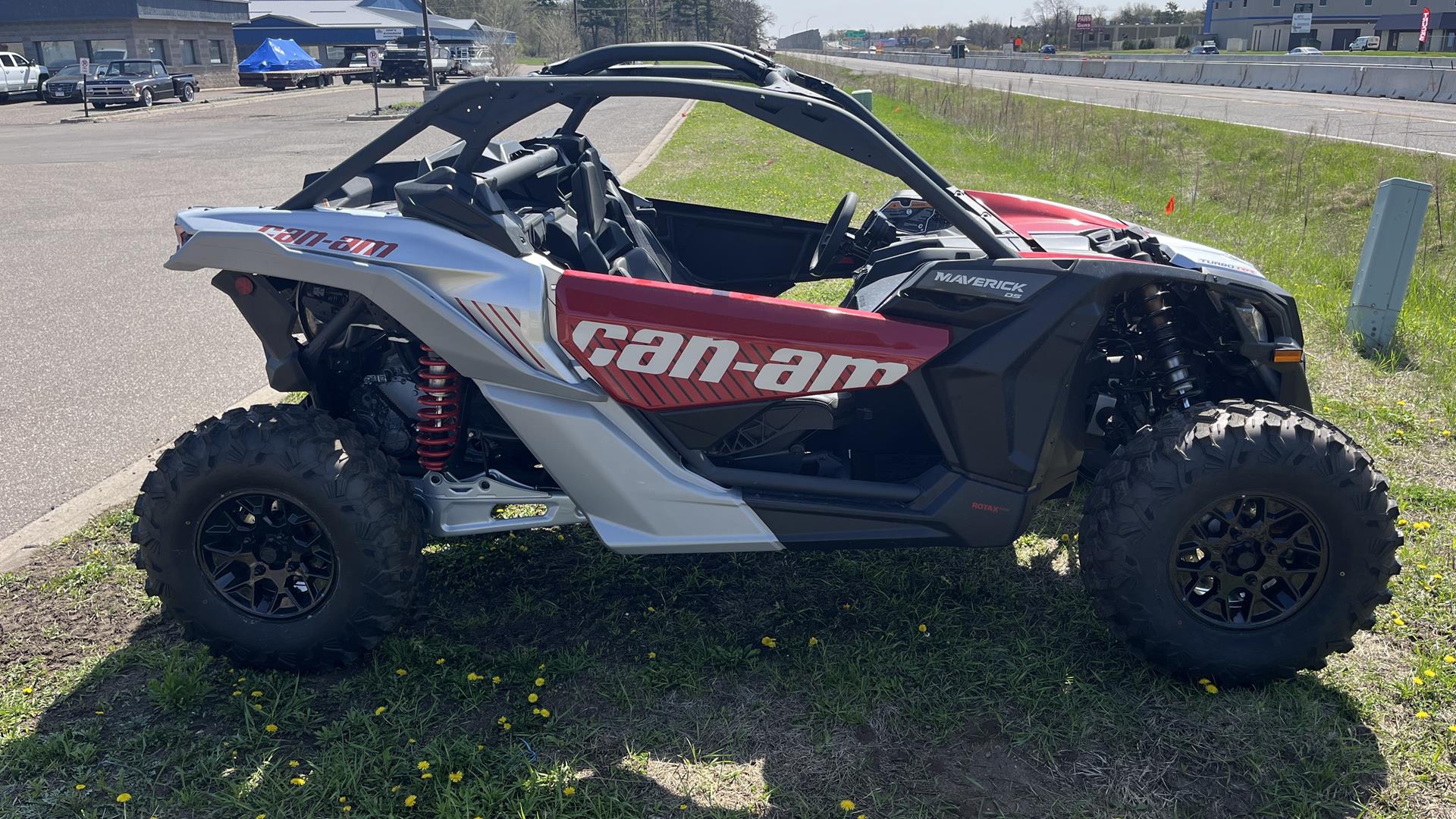 2025 Can-Am Maverick X3 DS Turbo RR in Ramsey, Minnesota - Photo 4