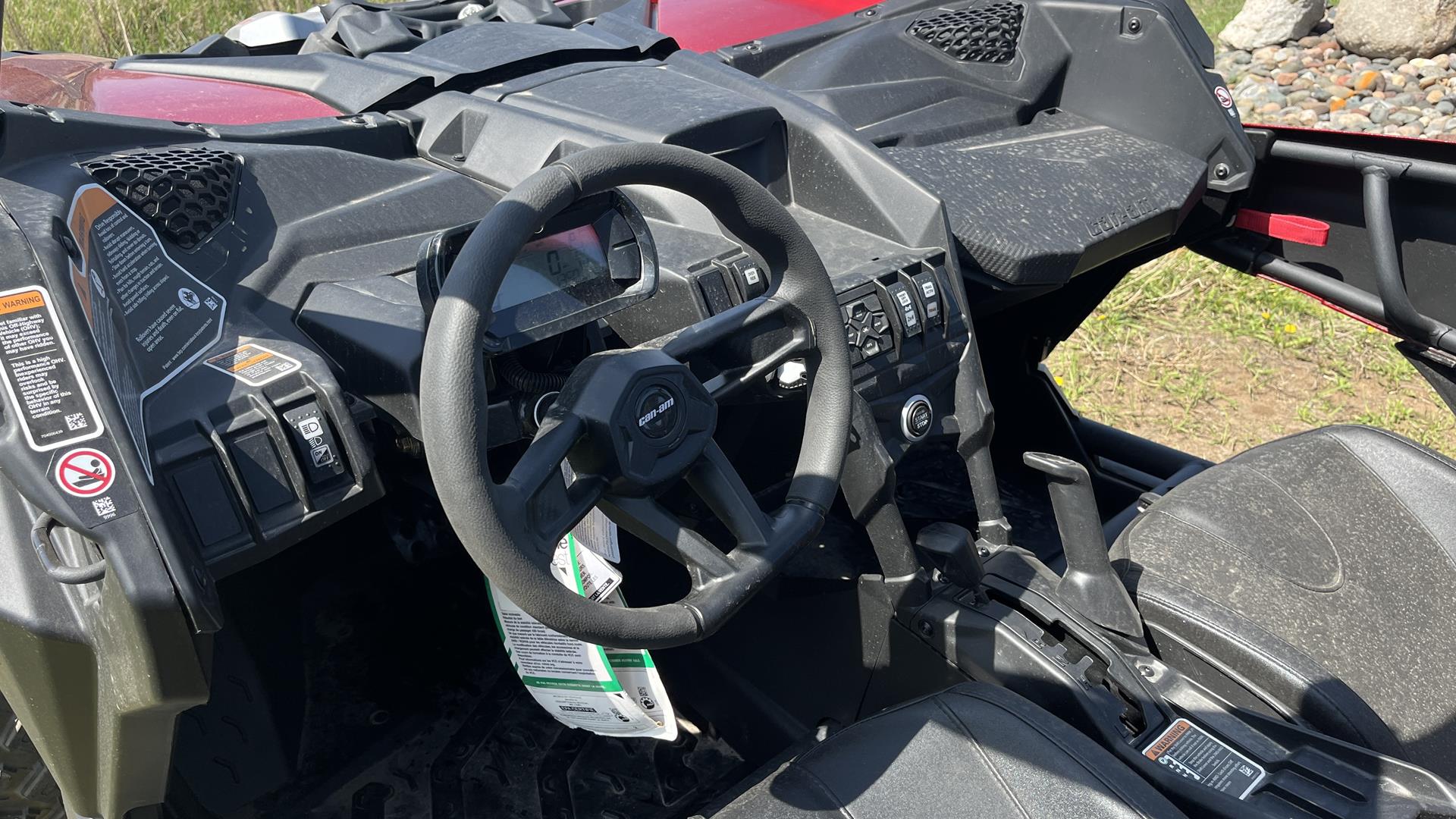 2025 Can-Am Maverick X3 DS Turbo RR in Ramsey, Minnesota - Photo 11