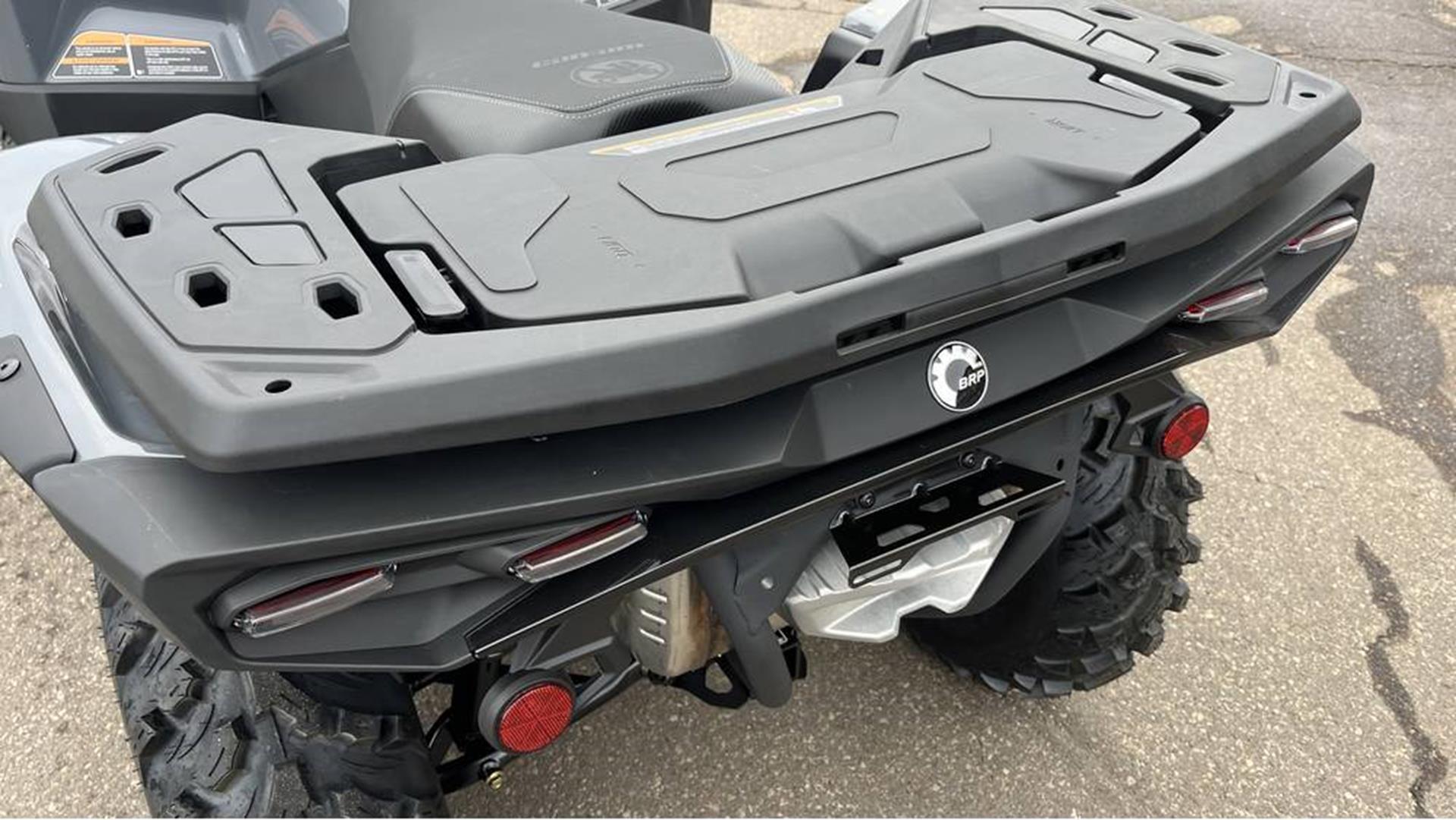 2025 Can-Am Outlander DPS 850 in Ramsey, Minnesota - Photo 9