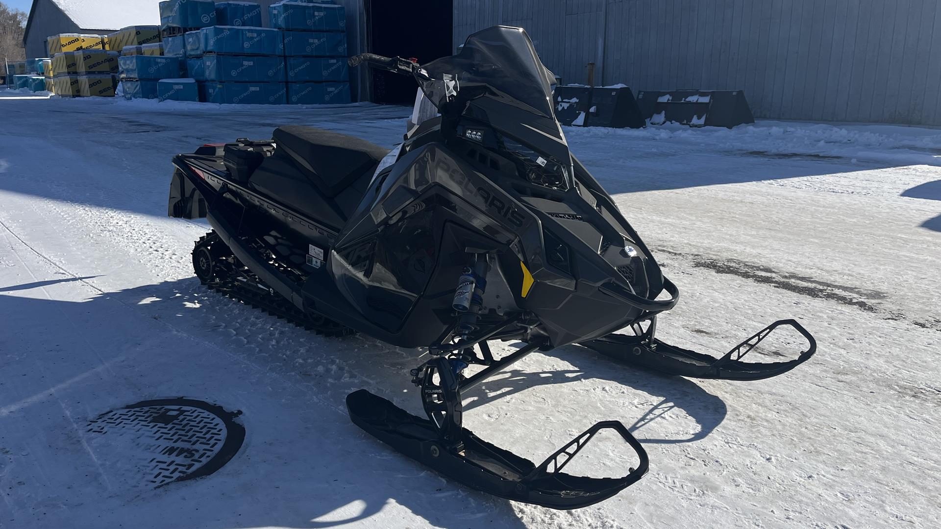 2025 Polaris 650 INDY VR1 137 SC ES in Ramsey, Minnesota - Photo 3