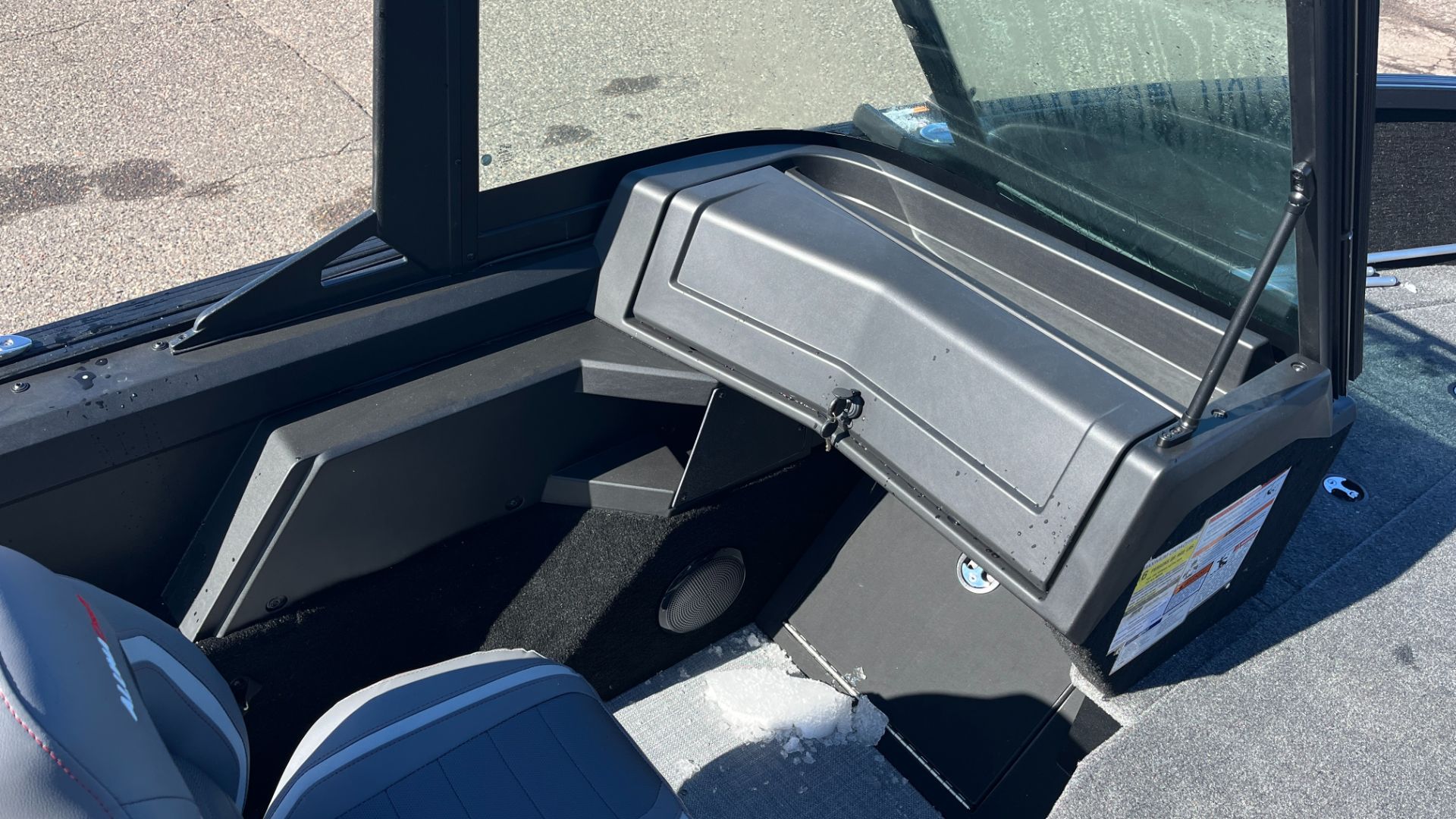 2025 Alumacraft Competitor 185X Sport in Ramsey, Minnesota - Photo 18