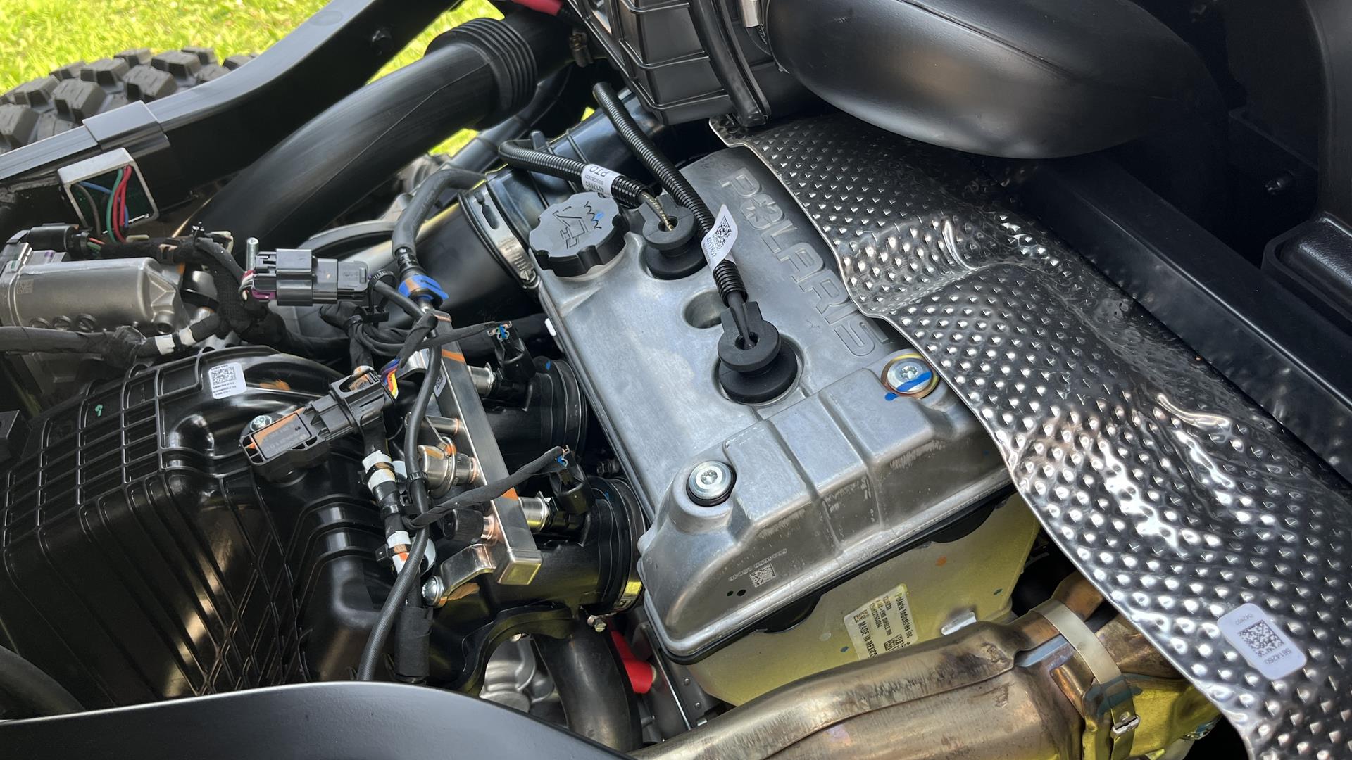 2025 Polaris General XP 1000 Ultimate in Ramsey, Minnesota - Photo 8