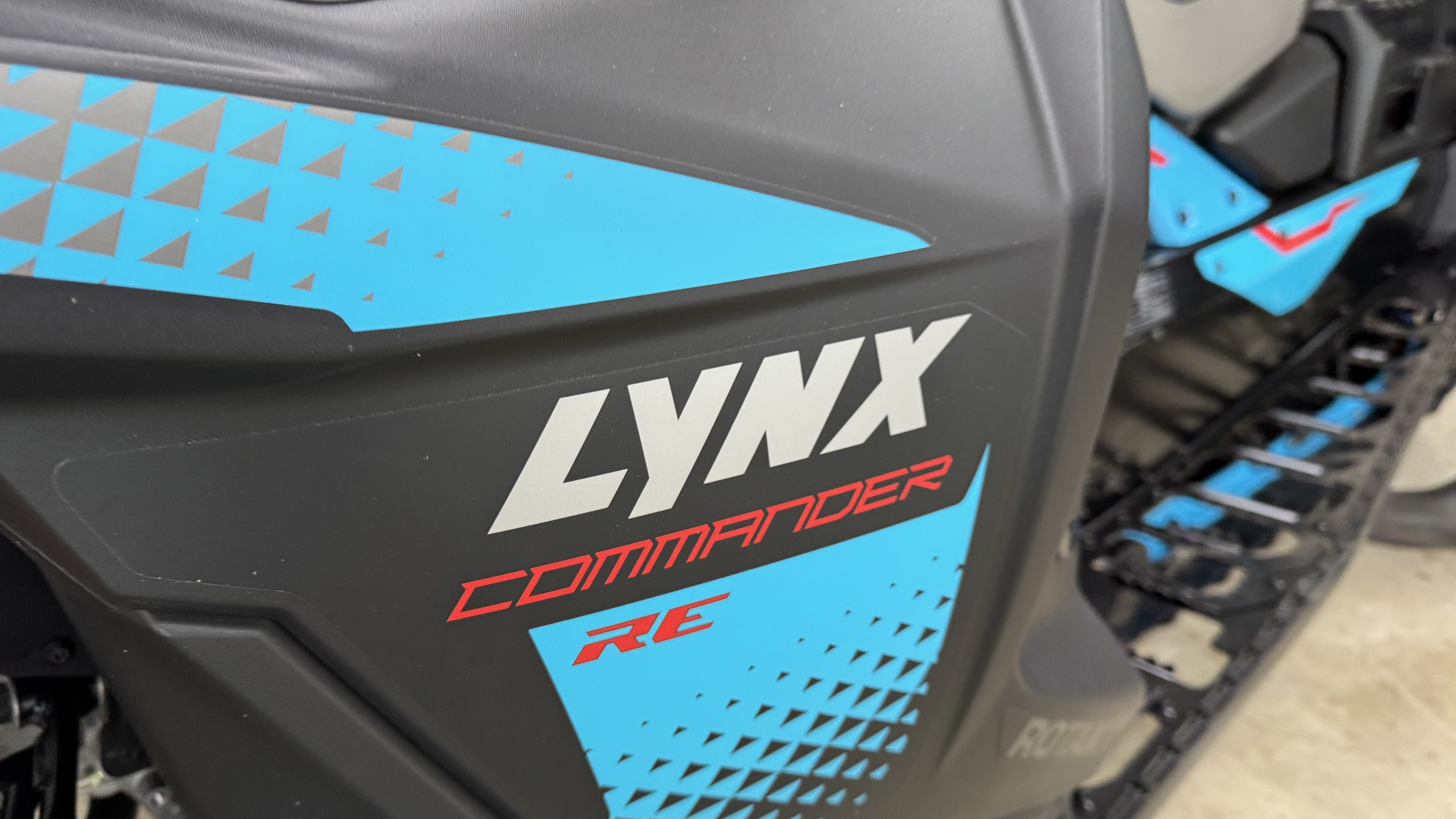 2026 LYNX Commander RE photo 8