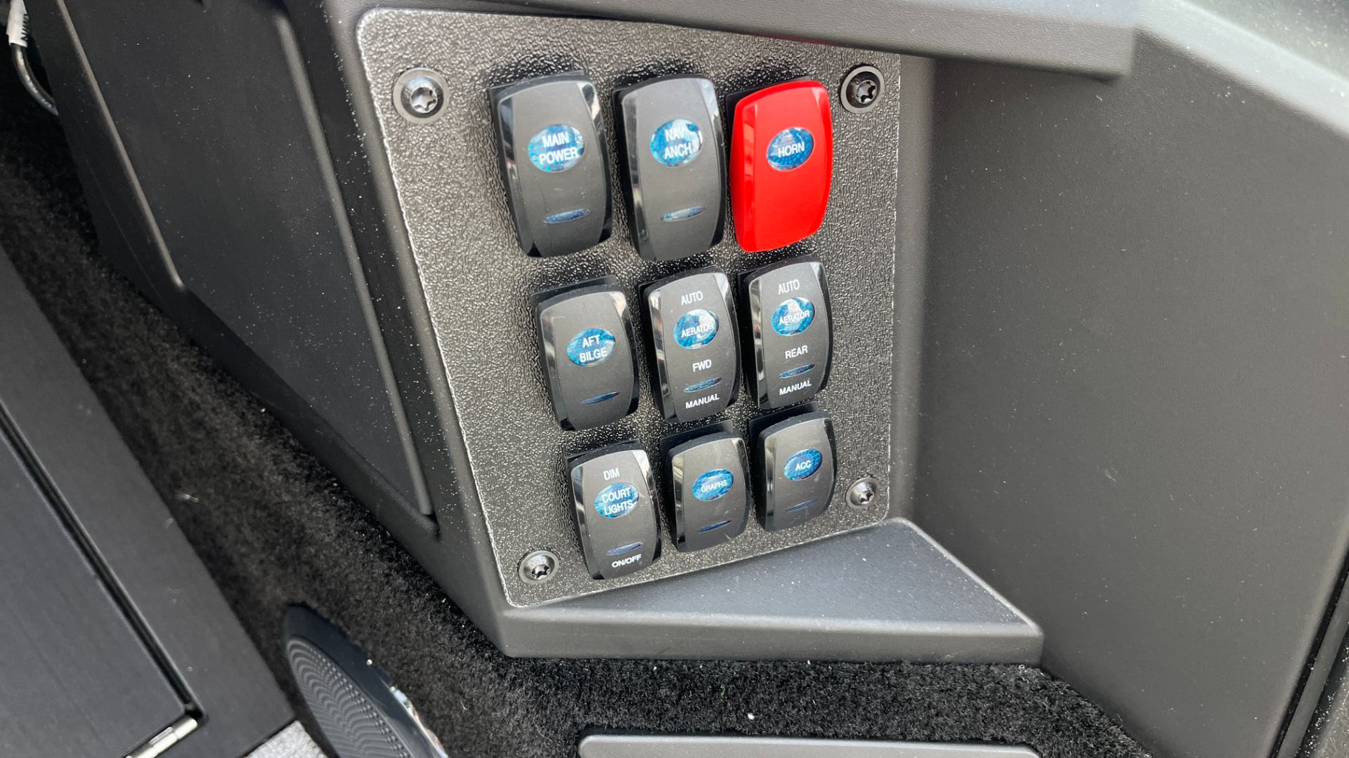 2025 Alumacraft Trophy 185X Sport in Ramsey, Minnesota - Photo 13