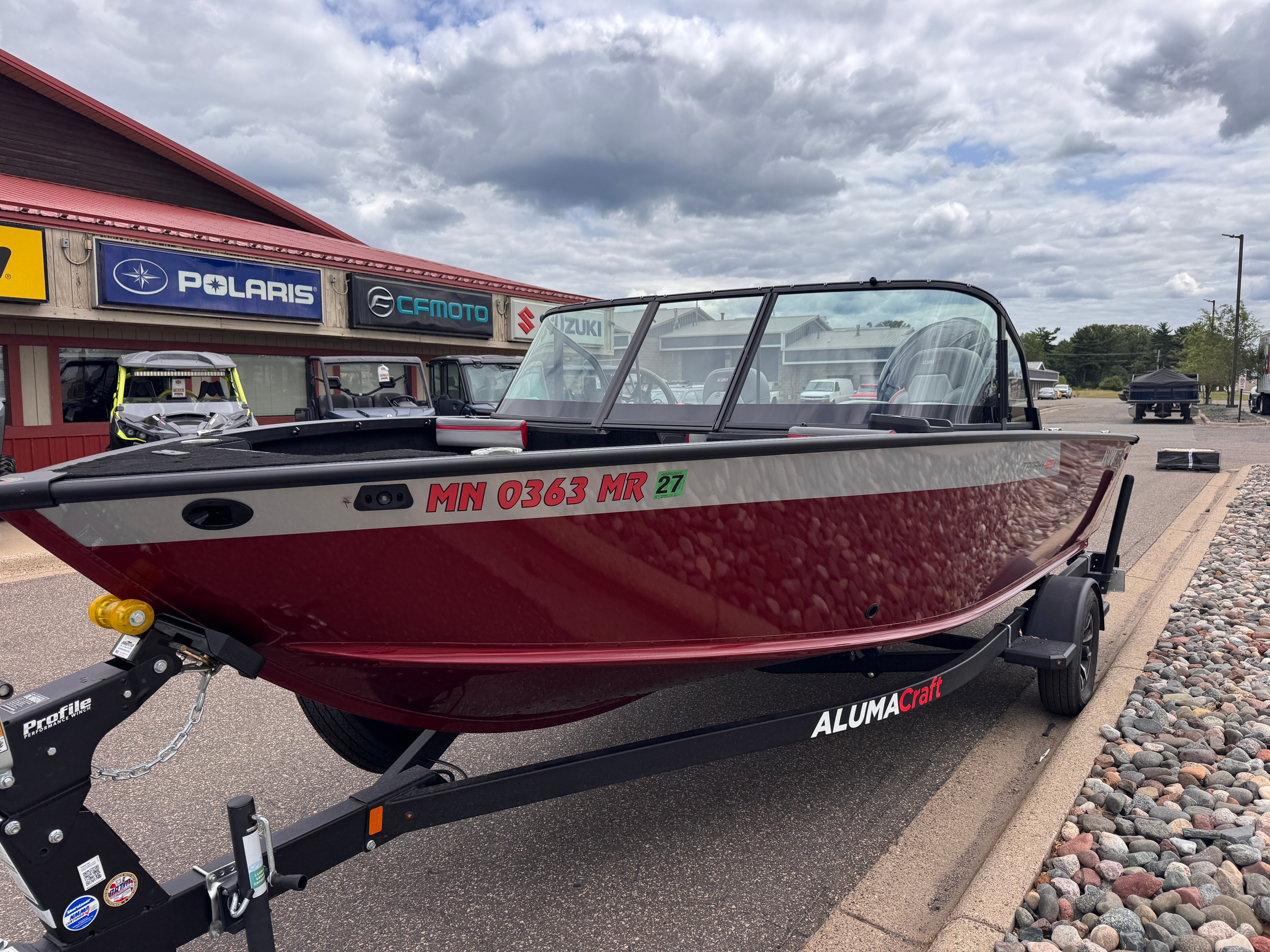 2025 Alumacraft Trophy