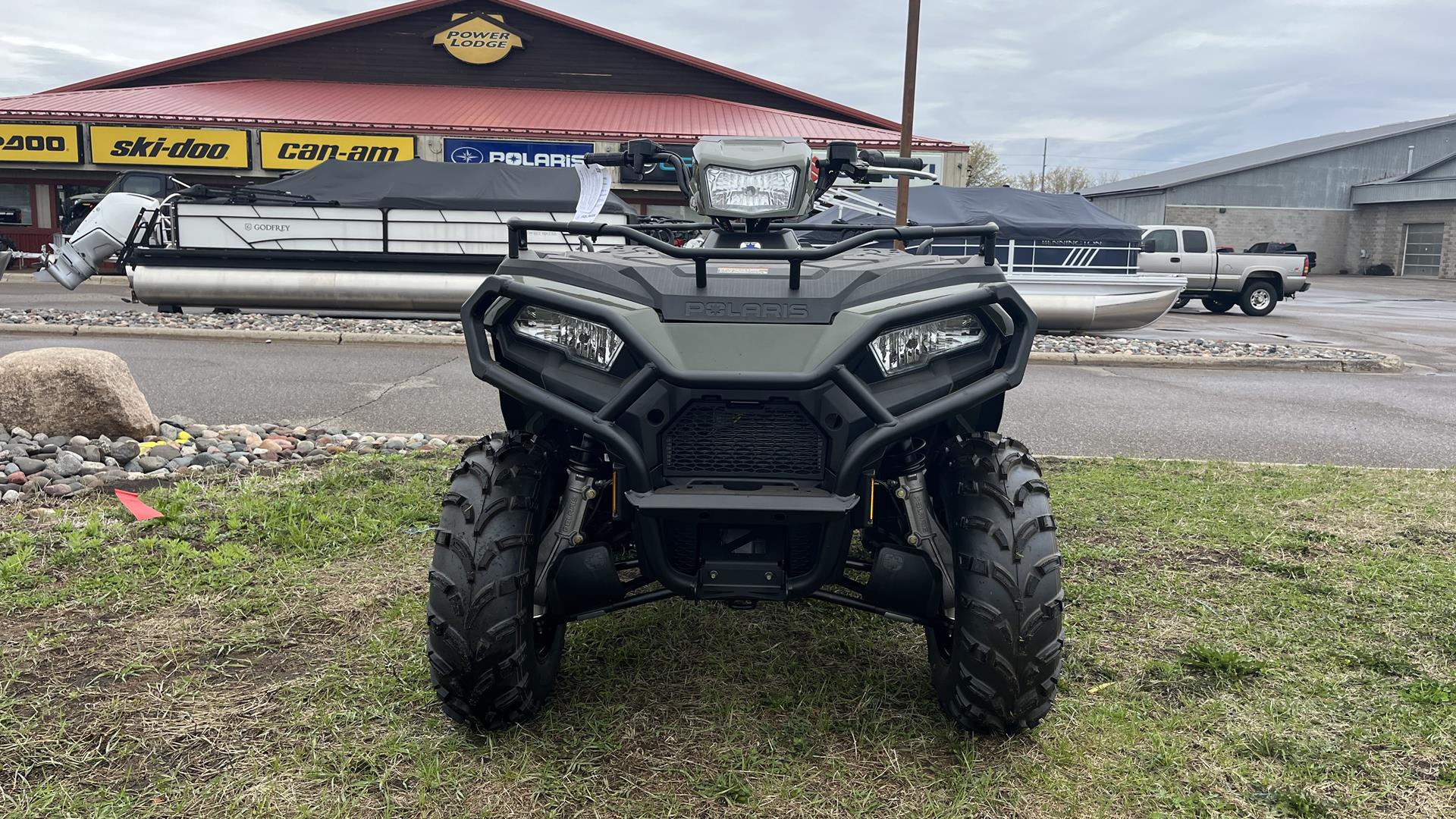 2025 Polaris Sportsman 570 EPS in Ramsey, Minnesota - Photo 2