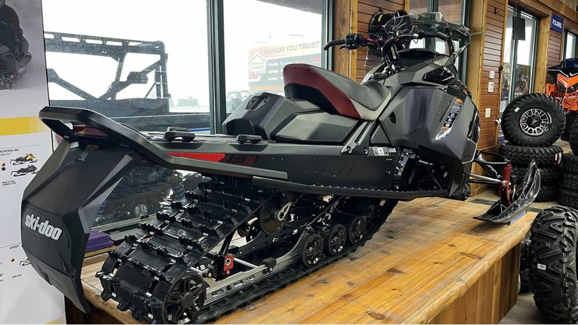 2025 Ski-Doo Renegade Adrenaline w/ Enduro Package 850 E-TEC ES Ice Ripper XT 1.25 w/ 10.25 in. Touchscreen in Ramsey, Minnesota - Photo 4