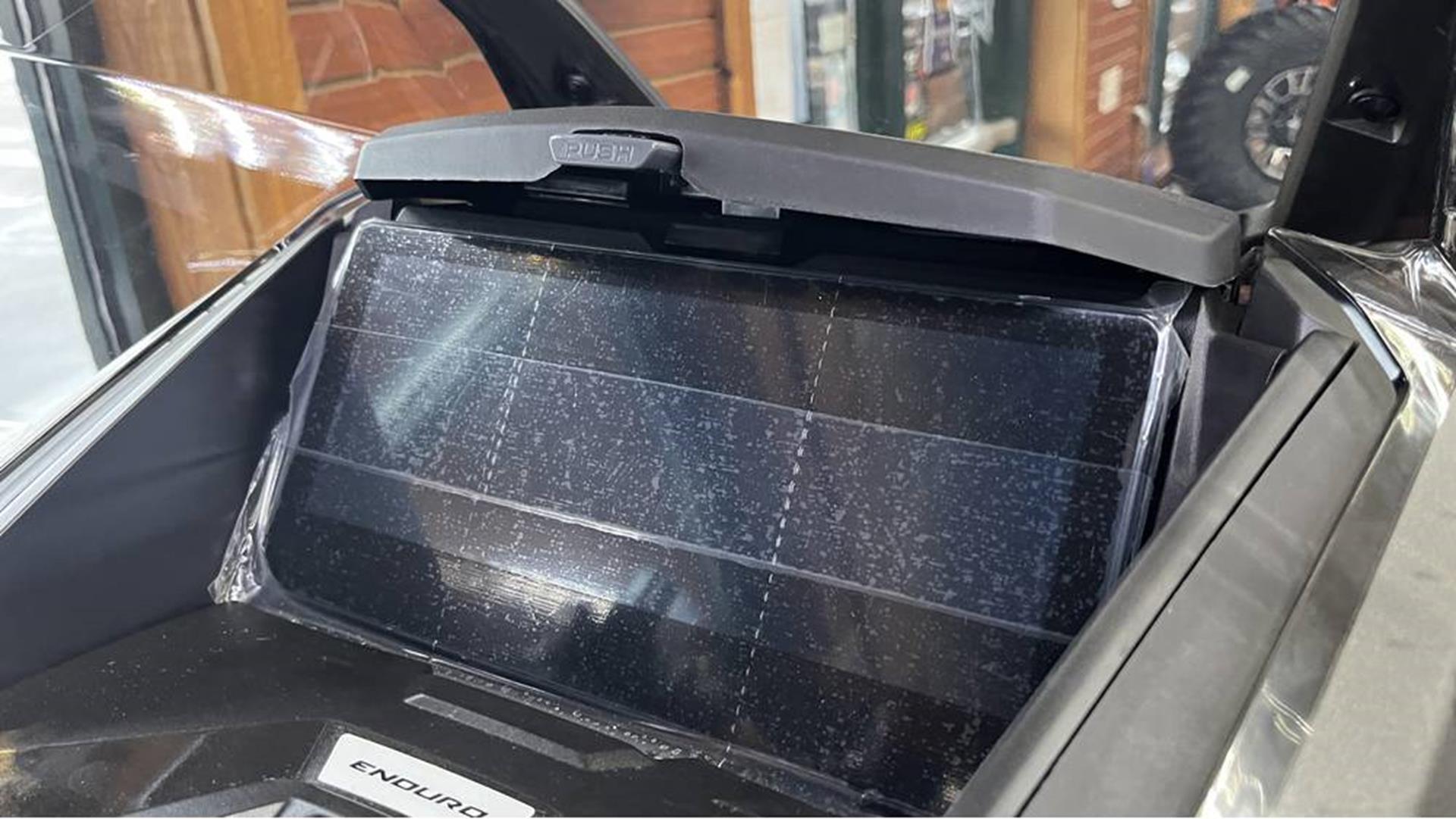 2025 Ski-Doo Renegade Adrenaline w/ Enduro Package 850 E-TEC ES Ice Ripper XT 1.25 w/ 10.25 in. Touchscreen in Ramsey, Minnesota - Photo 10