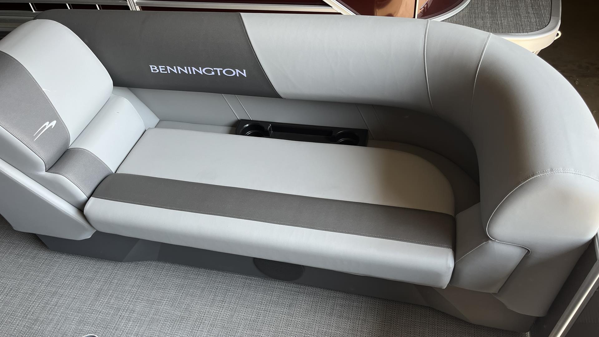 2025 Bennington 20 SSB in Ramsey, Minnesota - Photo 12