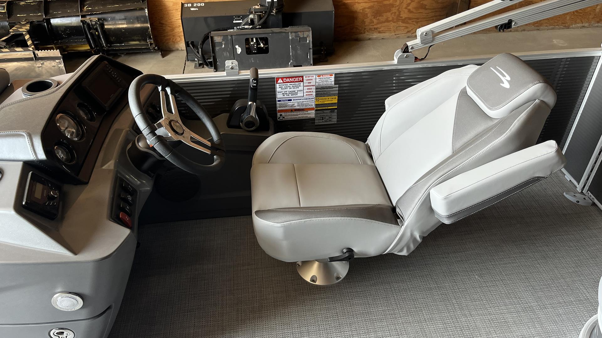 2025 Bennington 20 SSB in Ramsey, Minnesota - Photo 15