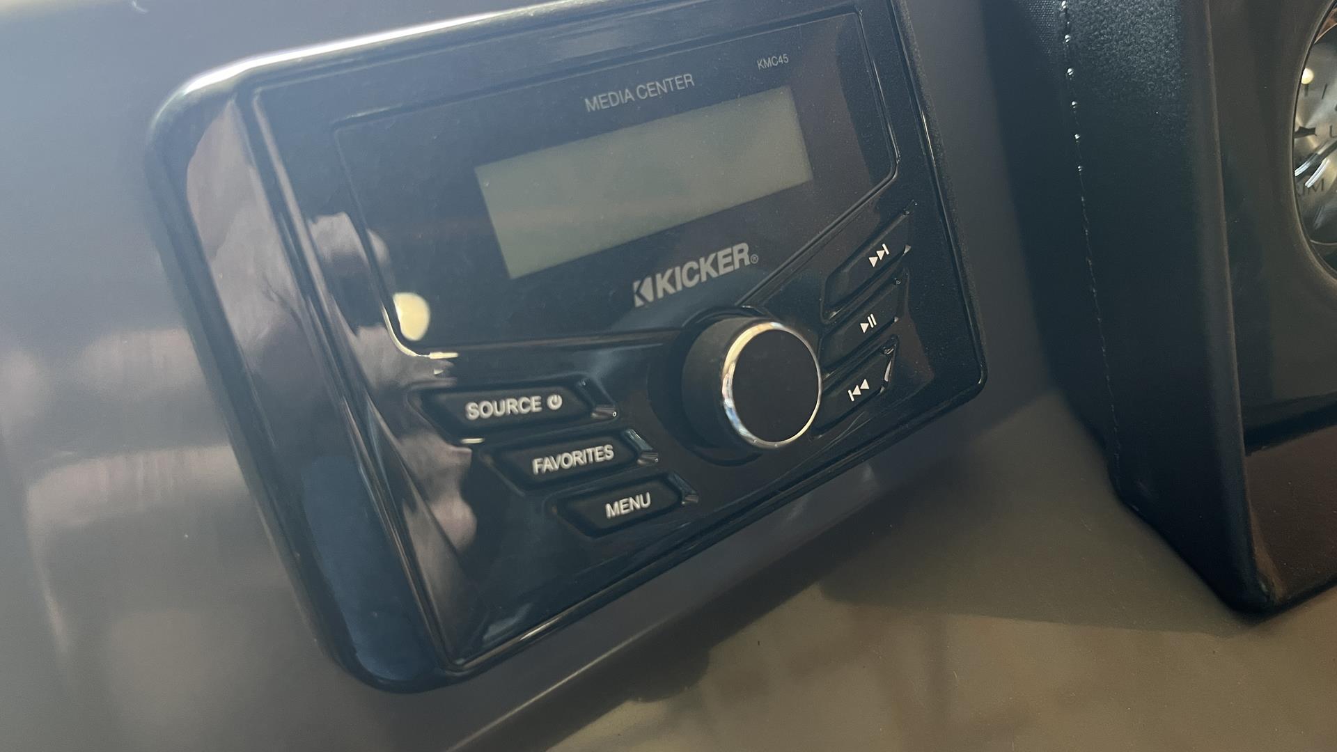 2025 Bennington 20 SSB in Ramsey, Minnesota - Photo 17