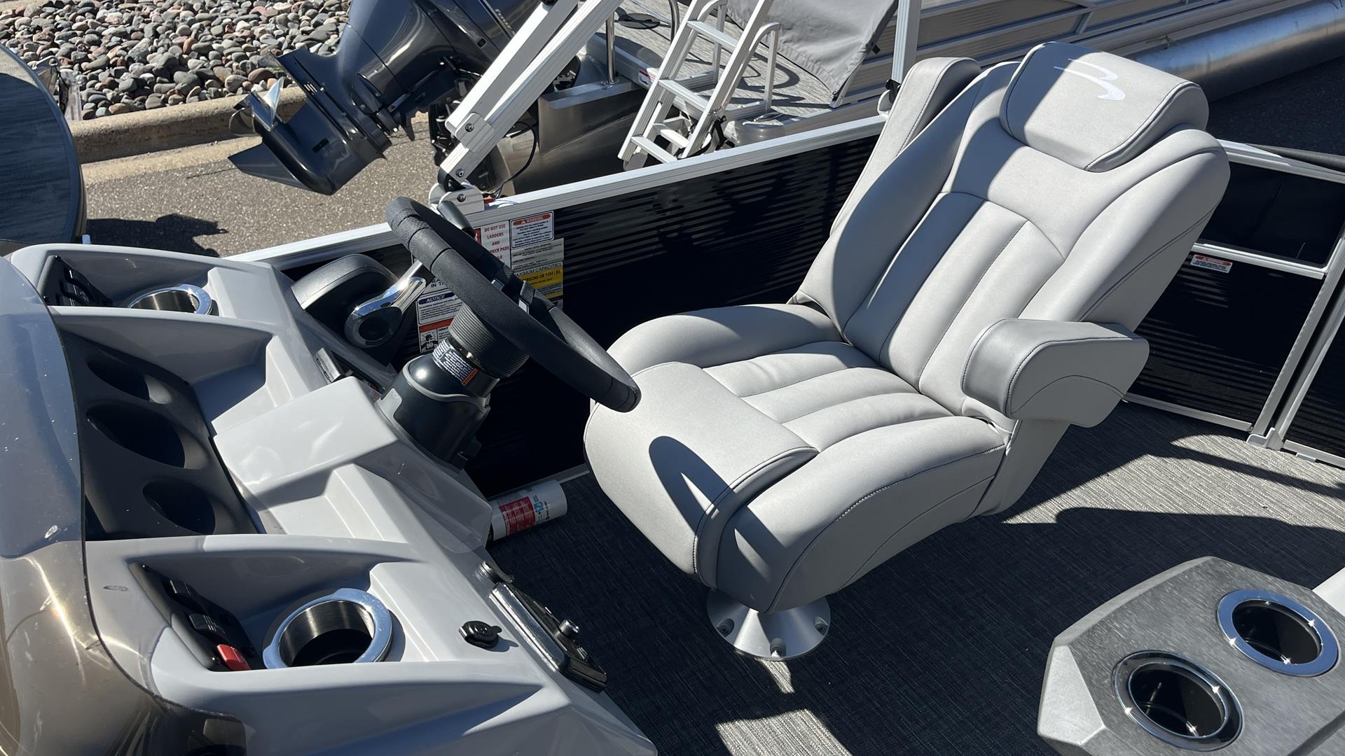 2025 Bennington 20 SXLM in Ramsey, Minnesota - Photo 14