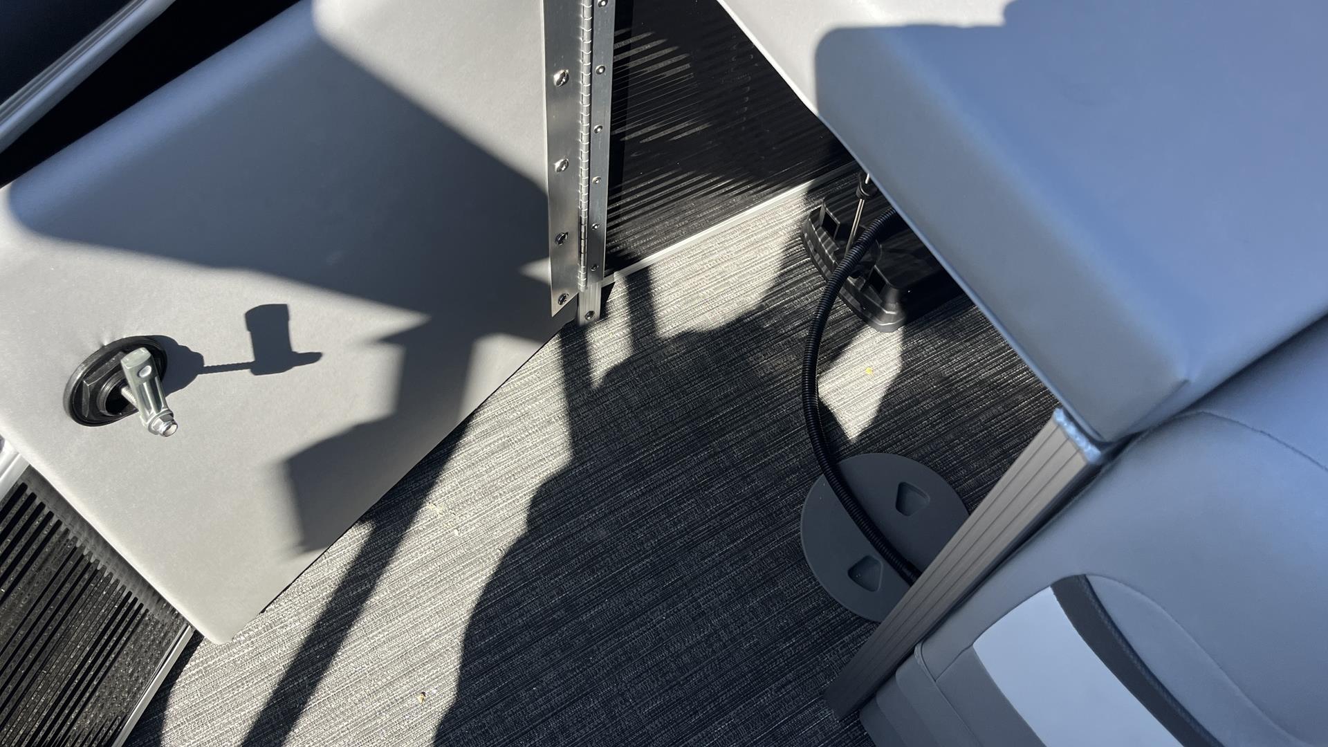 2025 Bennington 20 SXLM in Ramsey, Minnesota - Photo 24