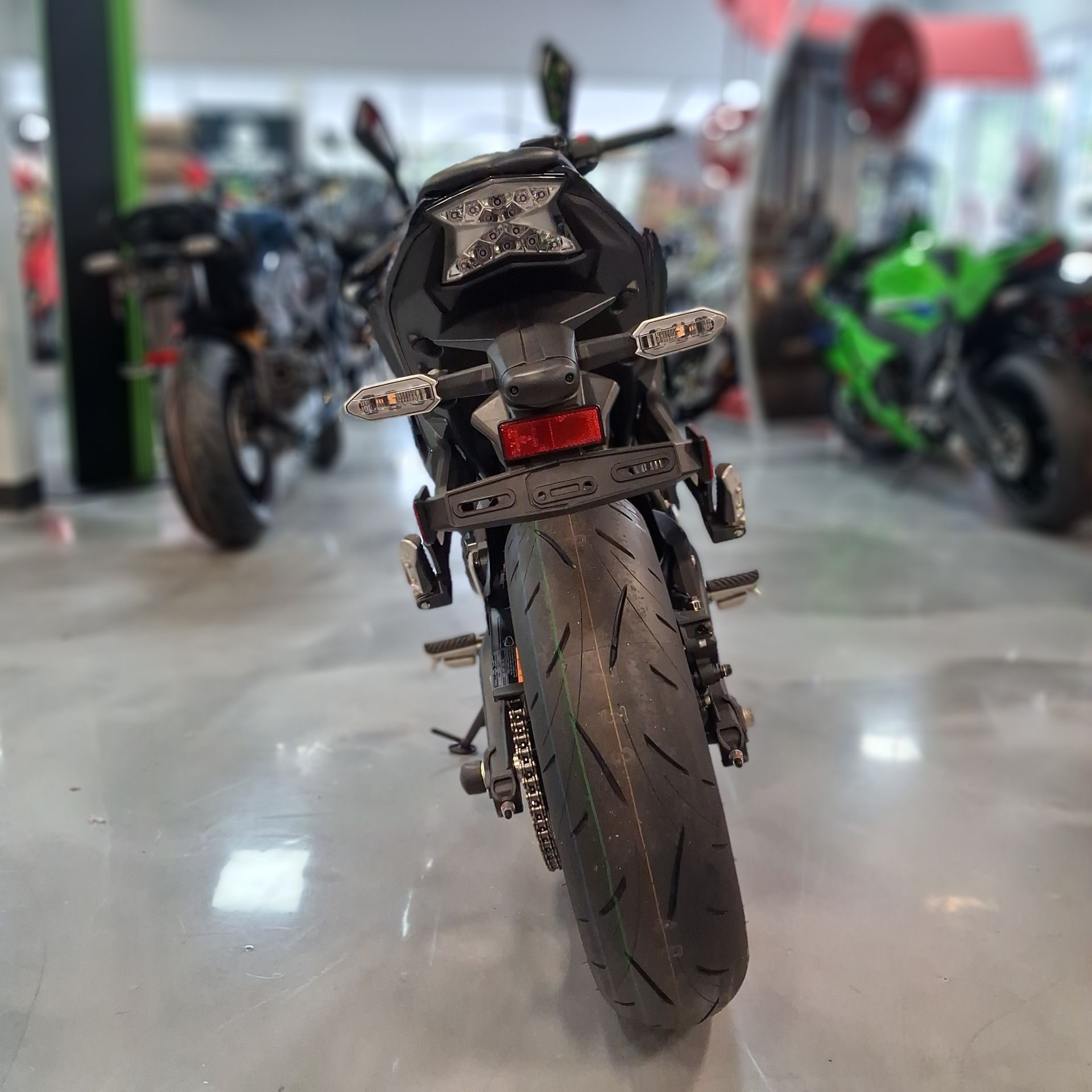 2025 Kawasaki Ninja® 650 4