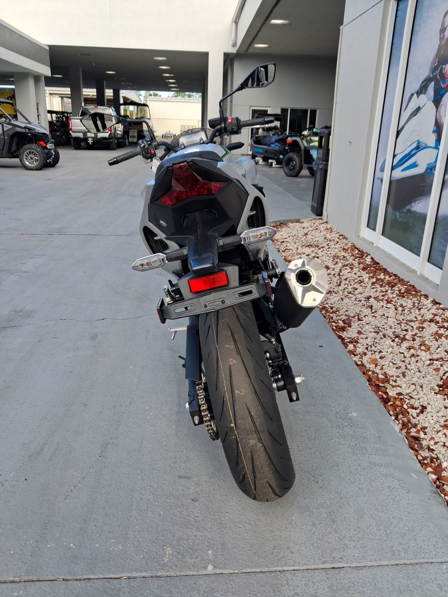 2024 Kawasaki Z7 Hybrid ABS 4