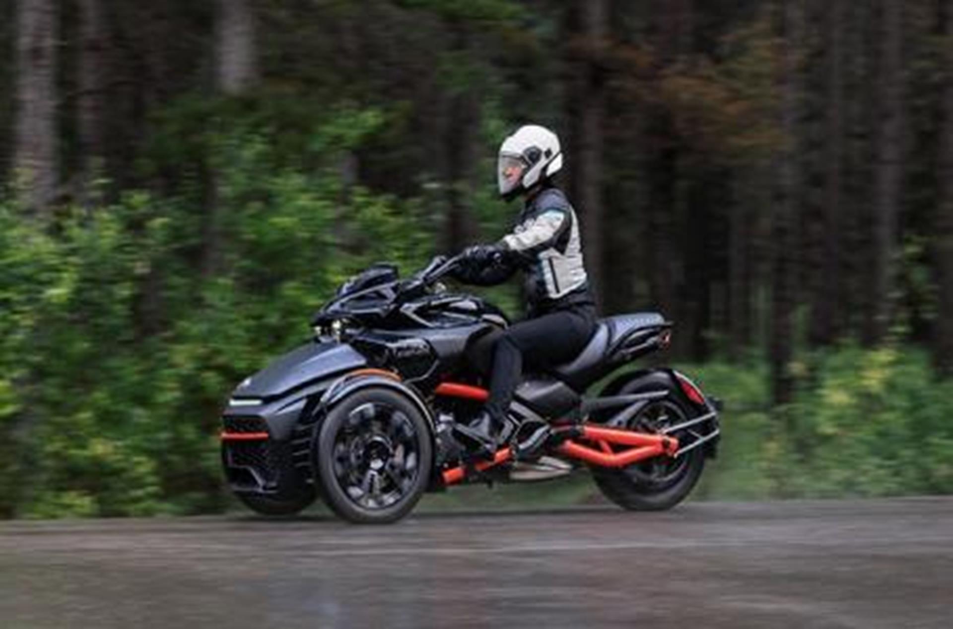 2025 Can-Am Spyder F3 Limited in Bonita Springs, Florida - Photo 7
