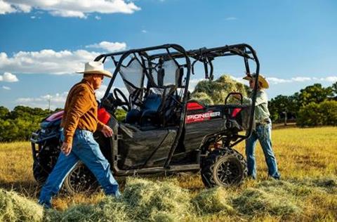 2025 Honda Pioneer 700-4 in Bonita Springs, Florida - Photo 9