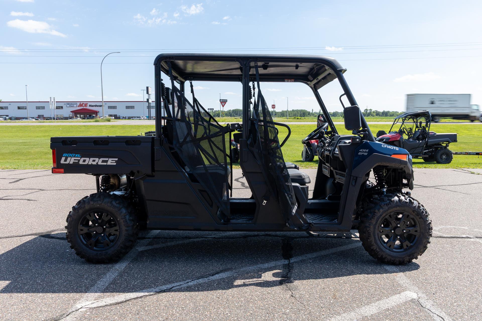 2025 CFMOTO UForce 800 XL in Sauk Rapids, Minnesota - Photo 5