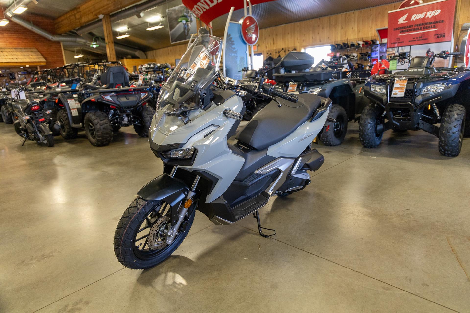 2026 Honda ADV160 in Sauk Rapids, Minnesota - Photo 2