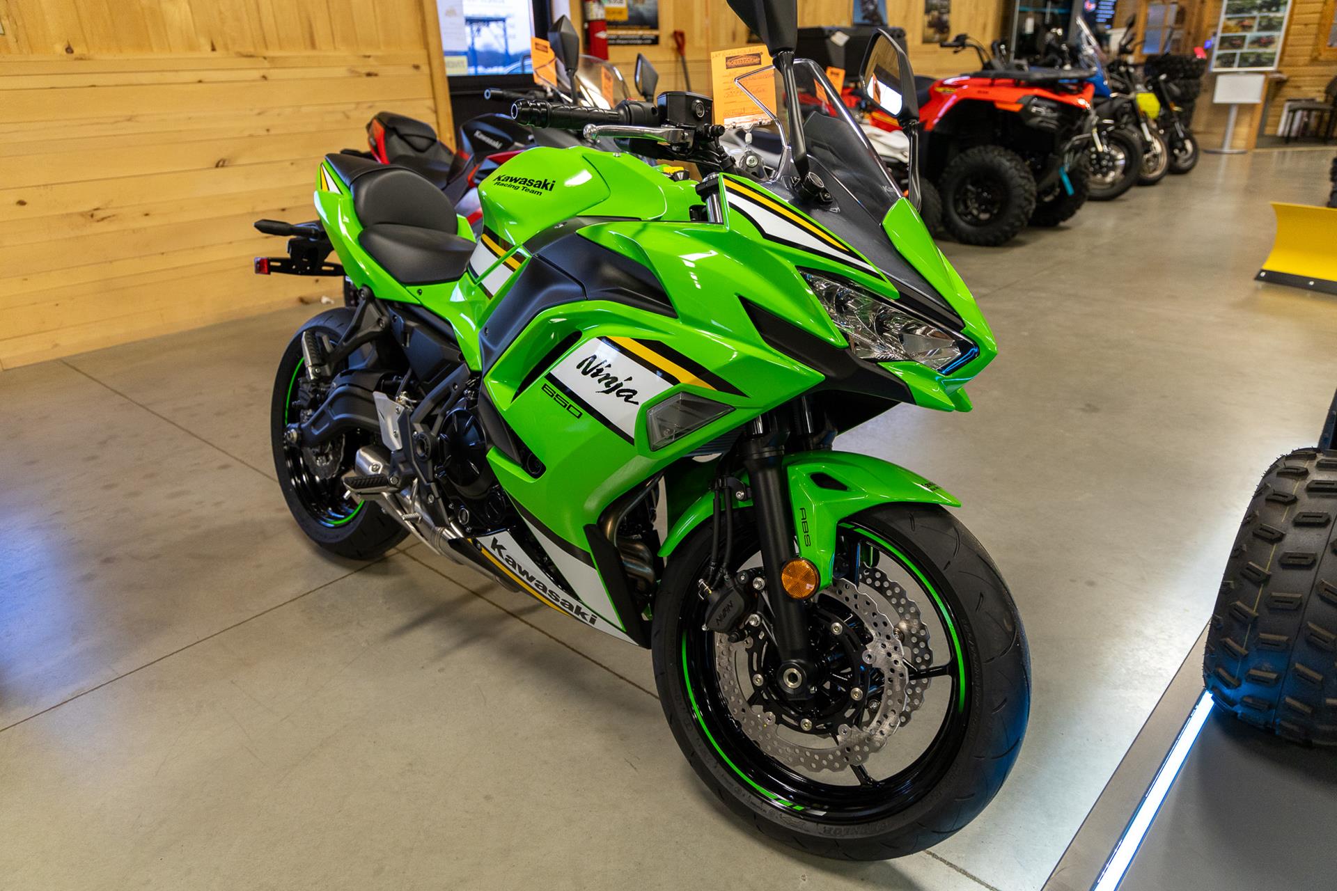 2025 Kawasaki Ninja 650 KRT Edition ABS in Sauk Rapids, Minnesota - Photo 2